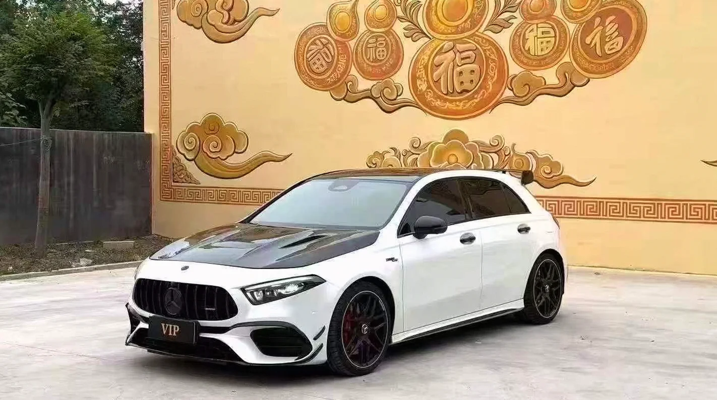 奔驰AMG 正面外观二