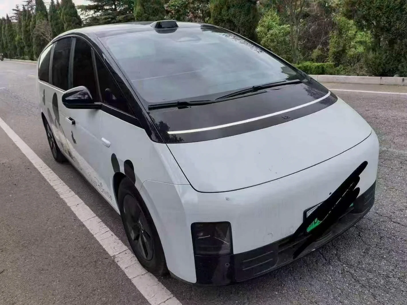2025款 理想 MEGA