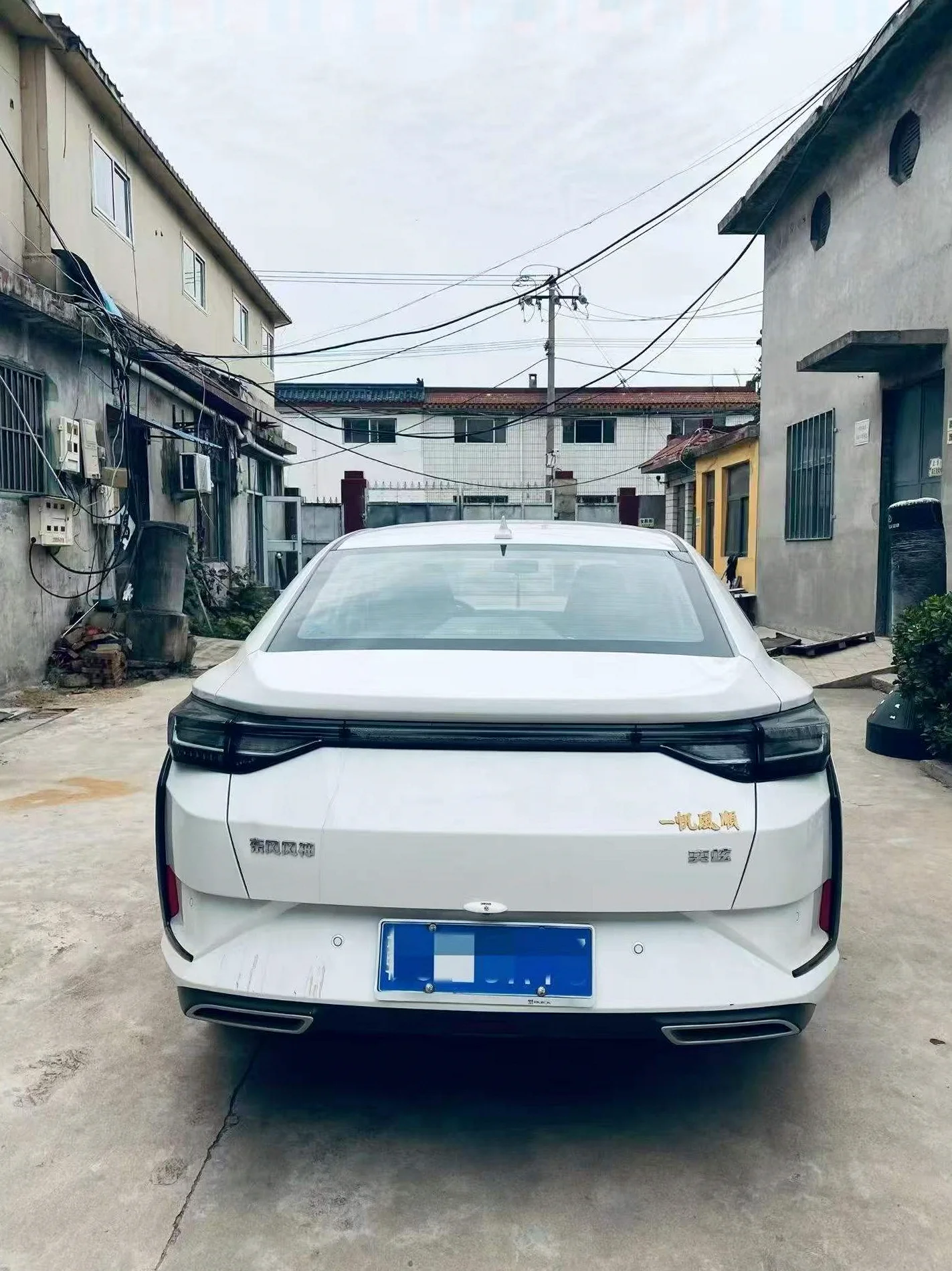 东风奕炫 驾驶室