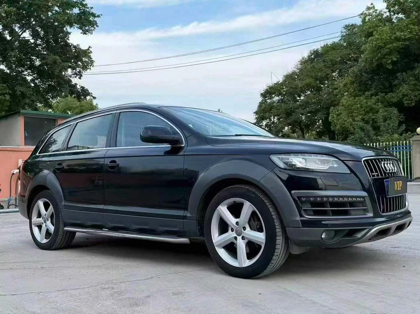 15年奥迪Q7 35TFSI 四驱越野型