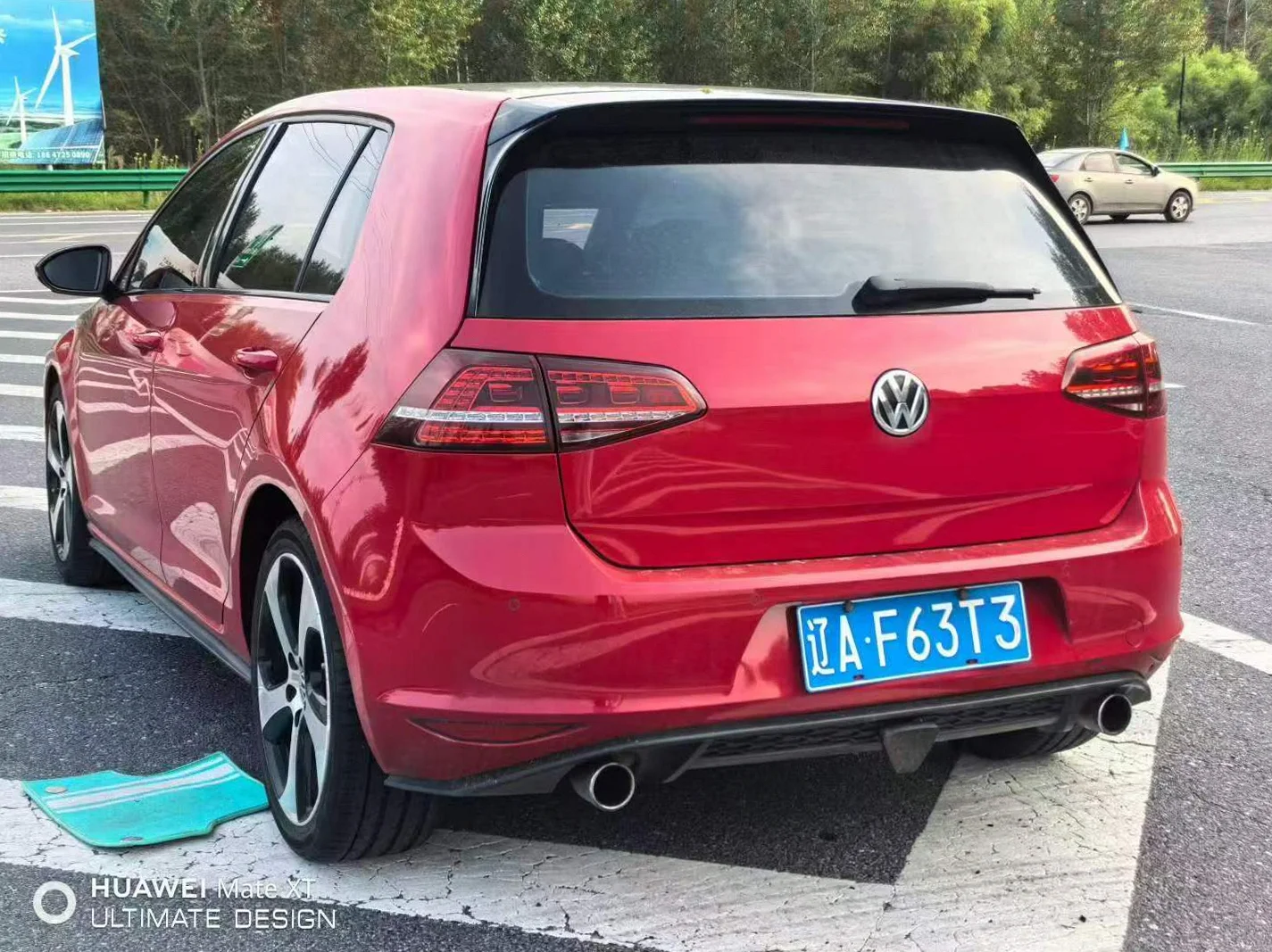 大众高尔夫 后面外观一