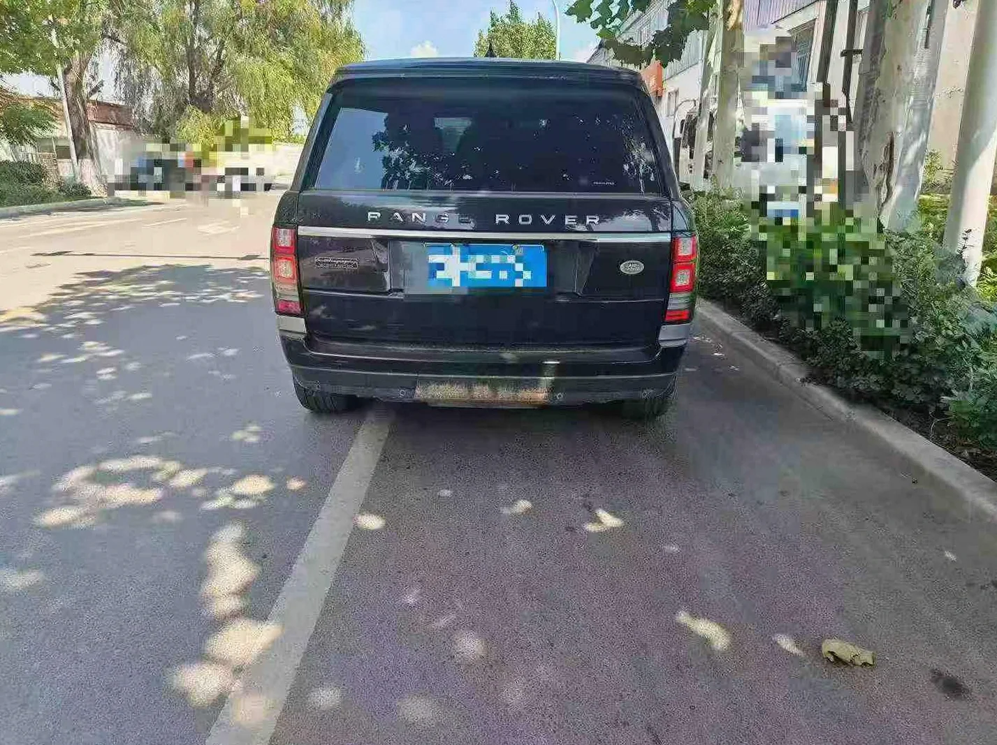 路虎揽胜行政 后面外观二