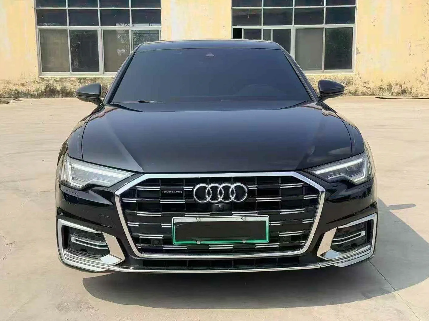 奥迪A6L 正面外观二