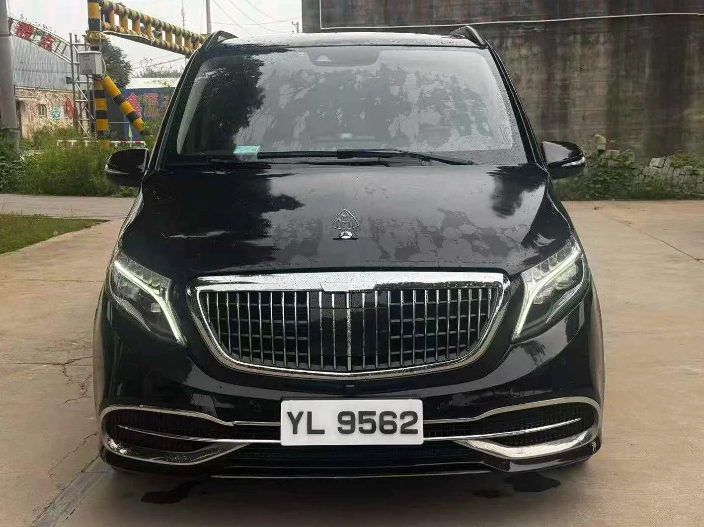 22年奔驰V260L迈巴赫套件