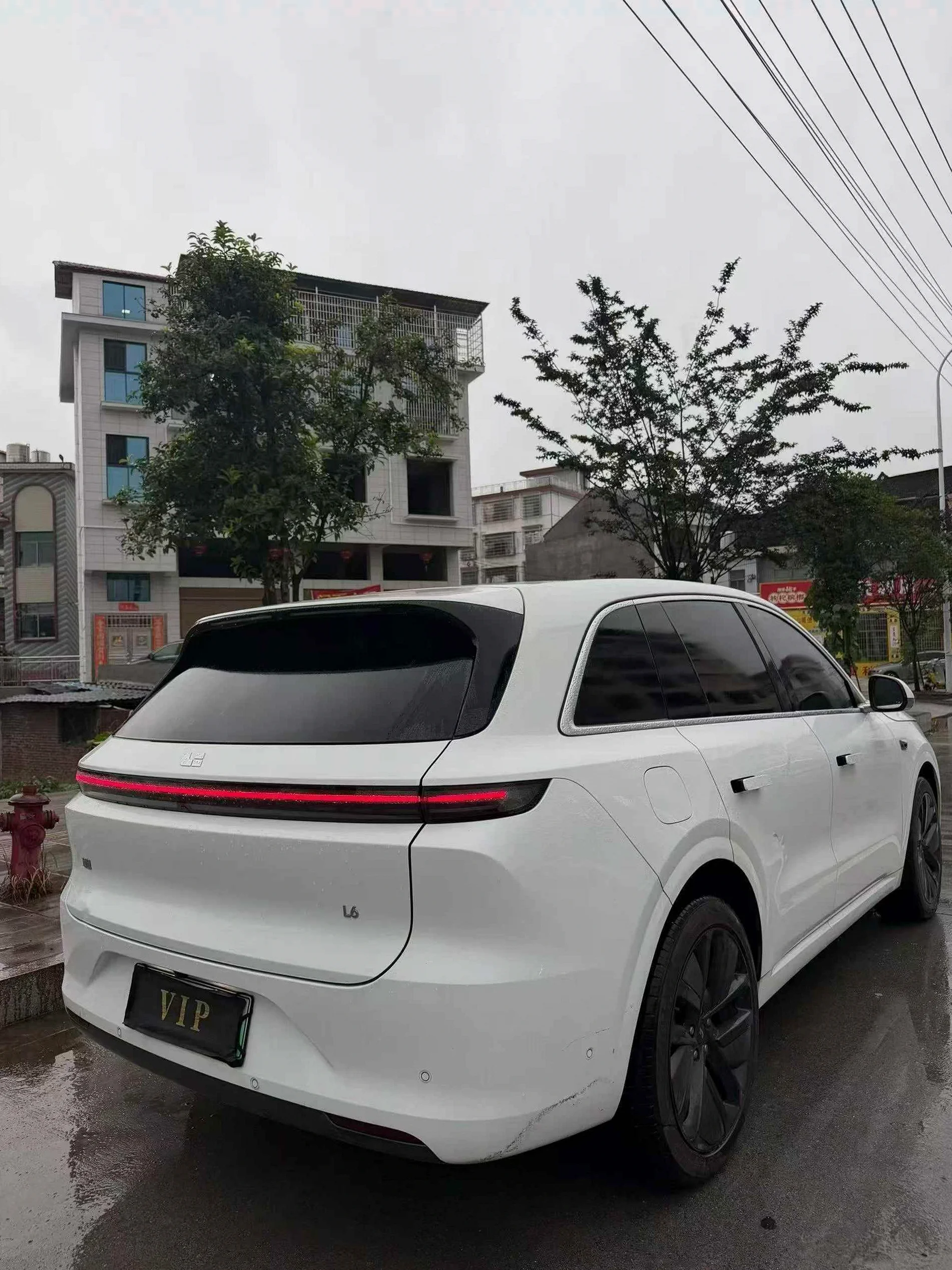 理想L6 内饰后排