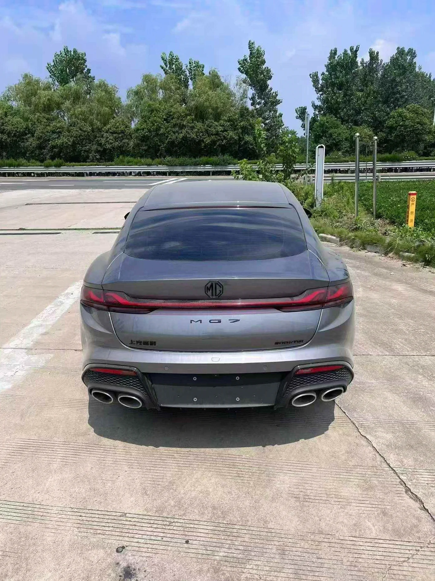 名爵7 后面外观三
