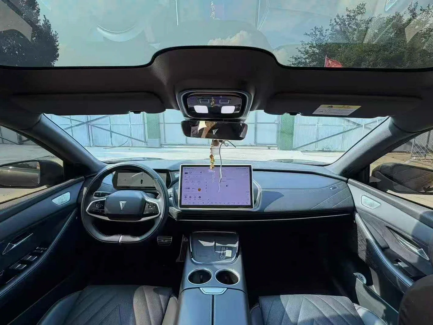 长安汽车SL03 内饰前排