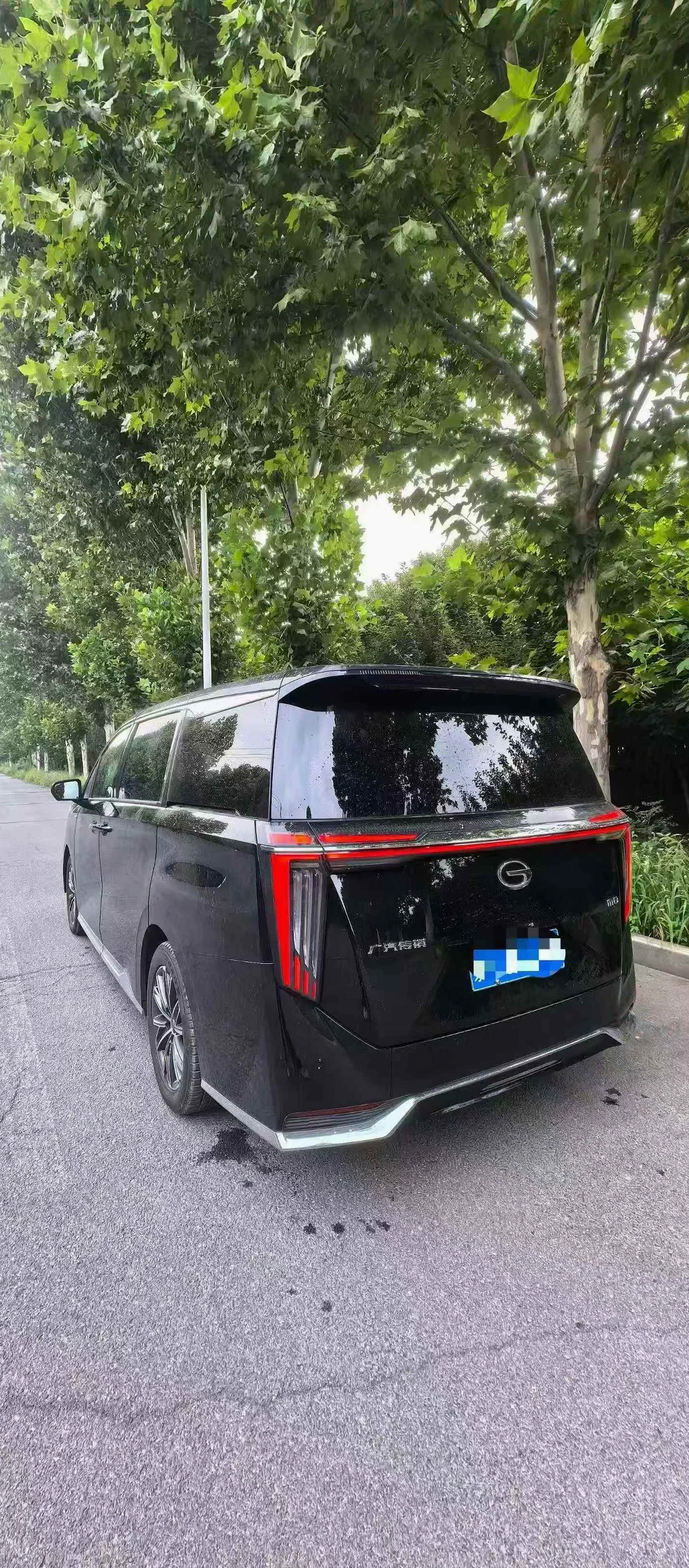 传祺M8 驾驶室
