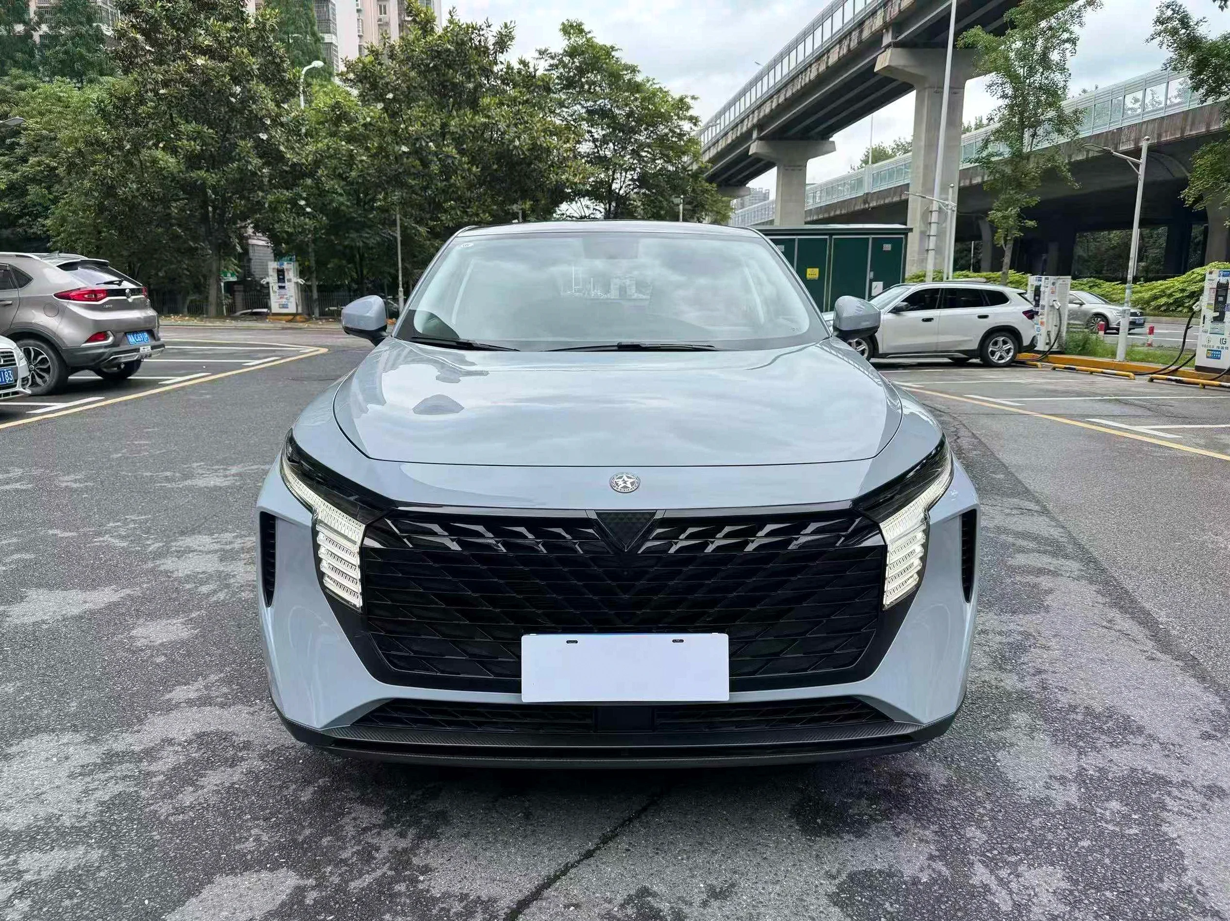 启辰大V 正面外观二