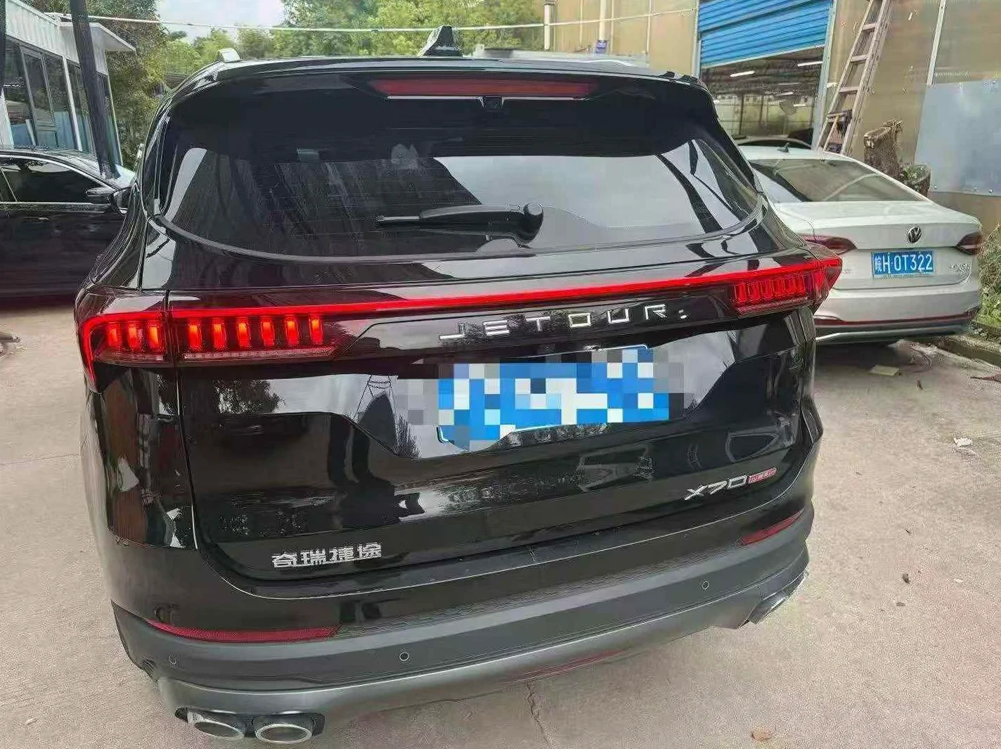 奇瑞捷途 后面外观一