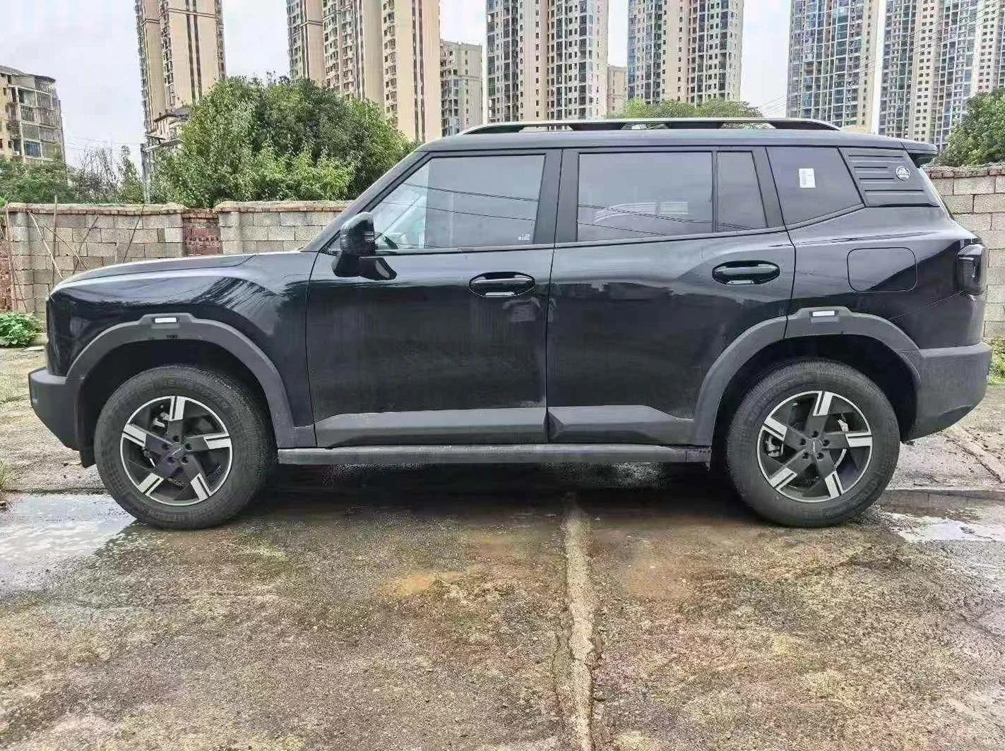奇瑞自由者 后面外观三