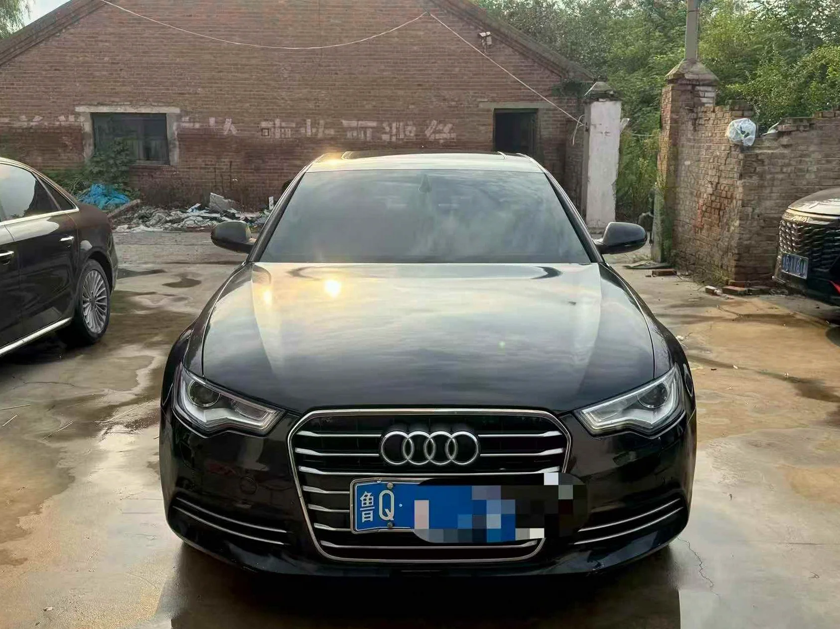 13年奥迪A6L 2.5V6 四座加热