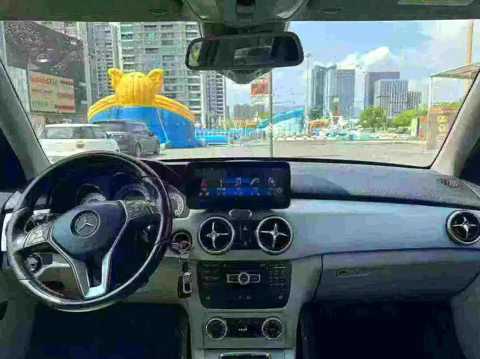 奔驰GLK 后面外观二