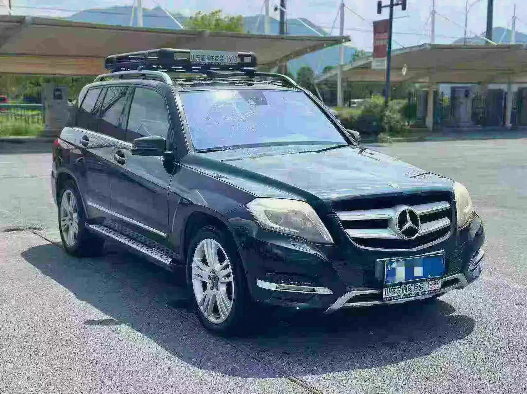奔驰GLK 正面外观二