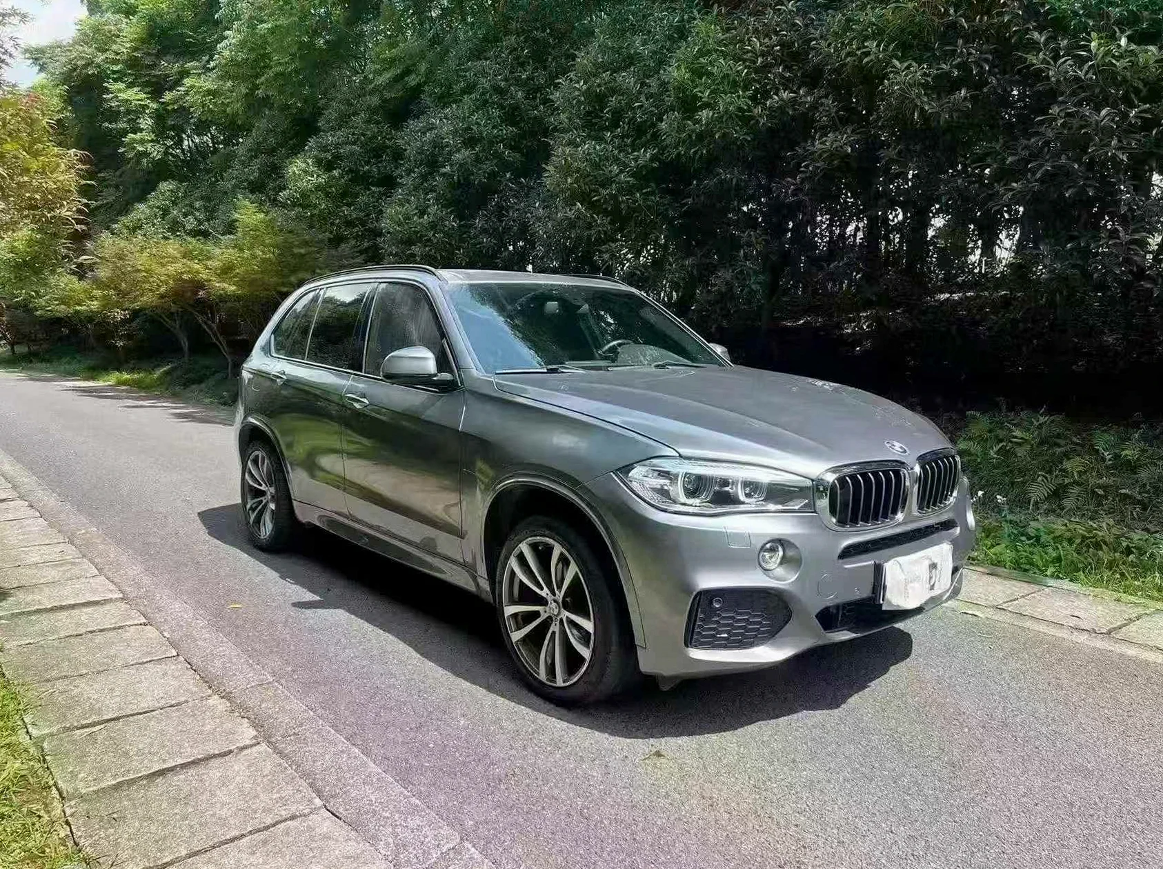 17年宝马X5 3.0T高配