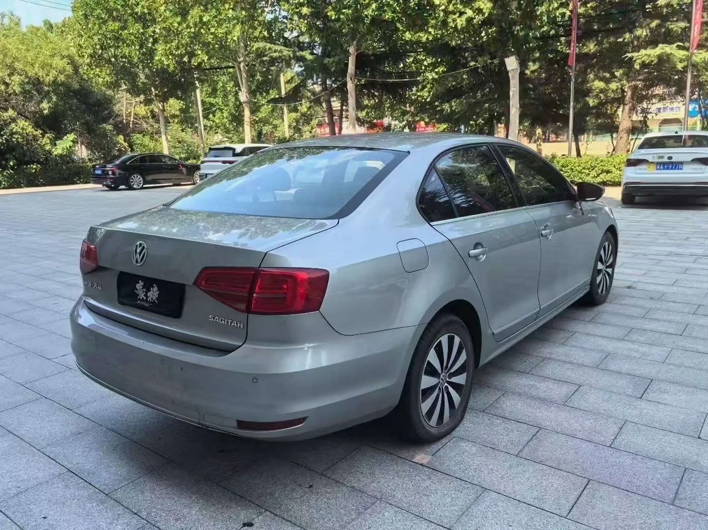 大众速腾 后面外观二