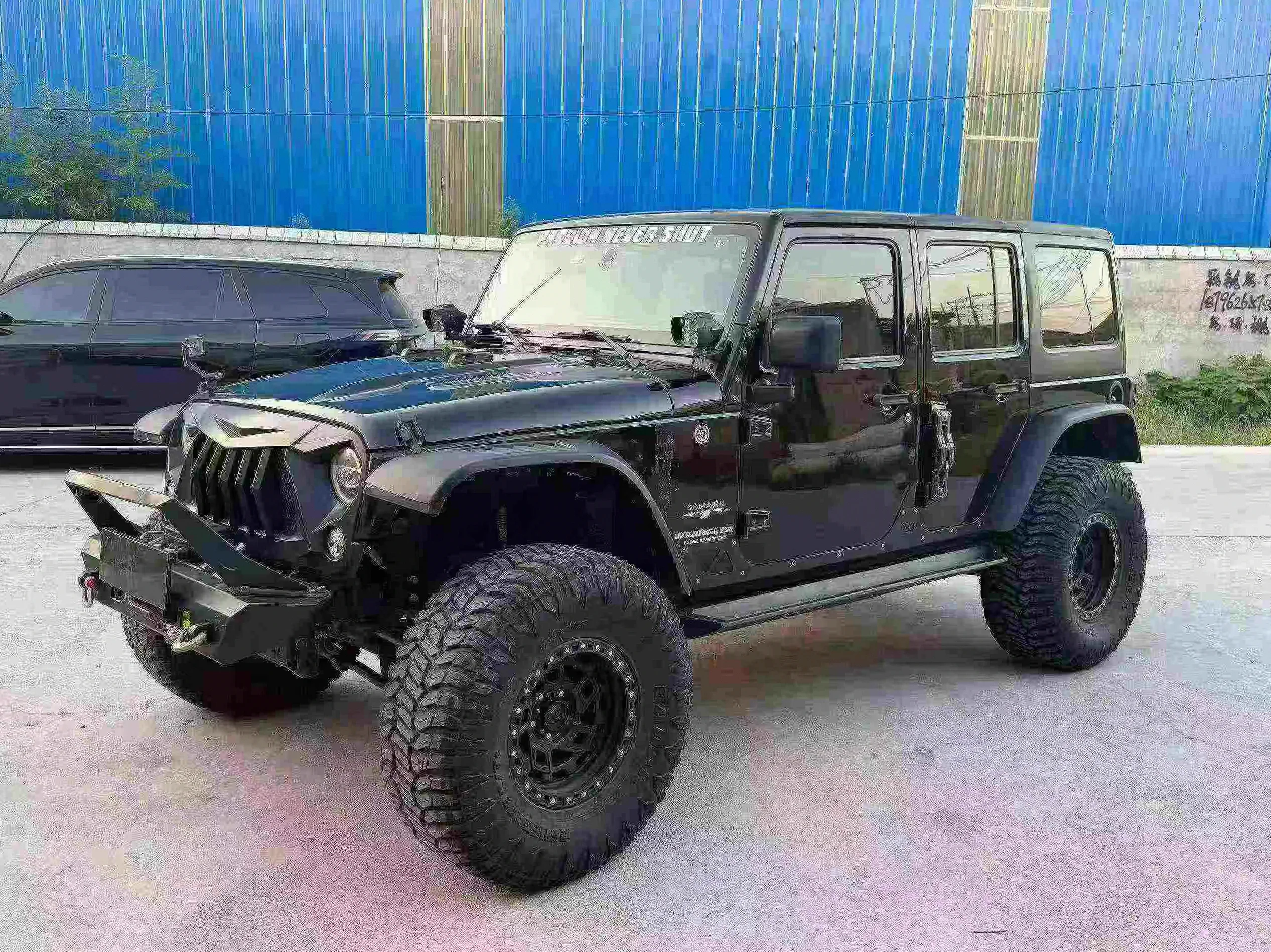Jeep牧马人 正面外观二