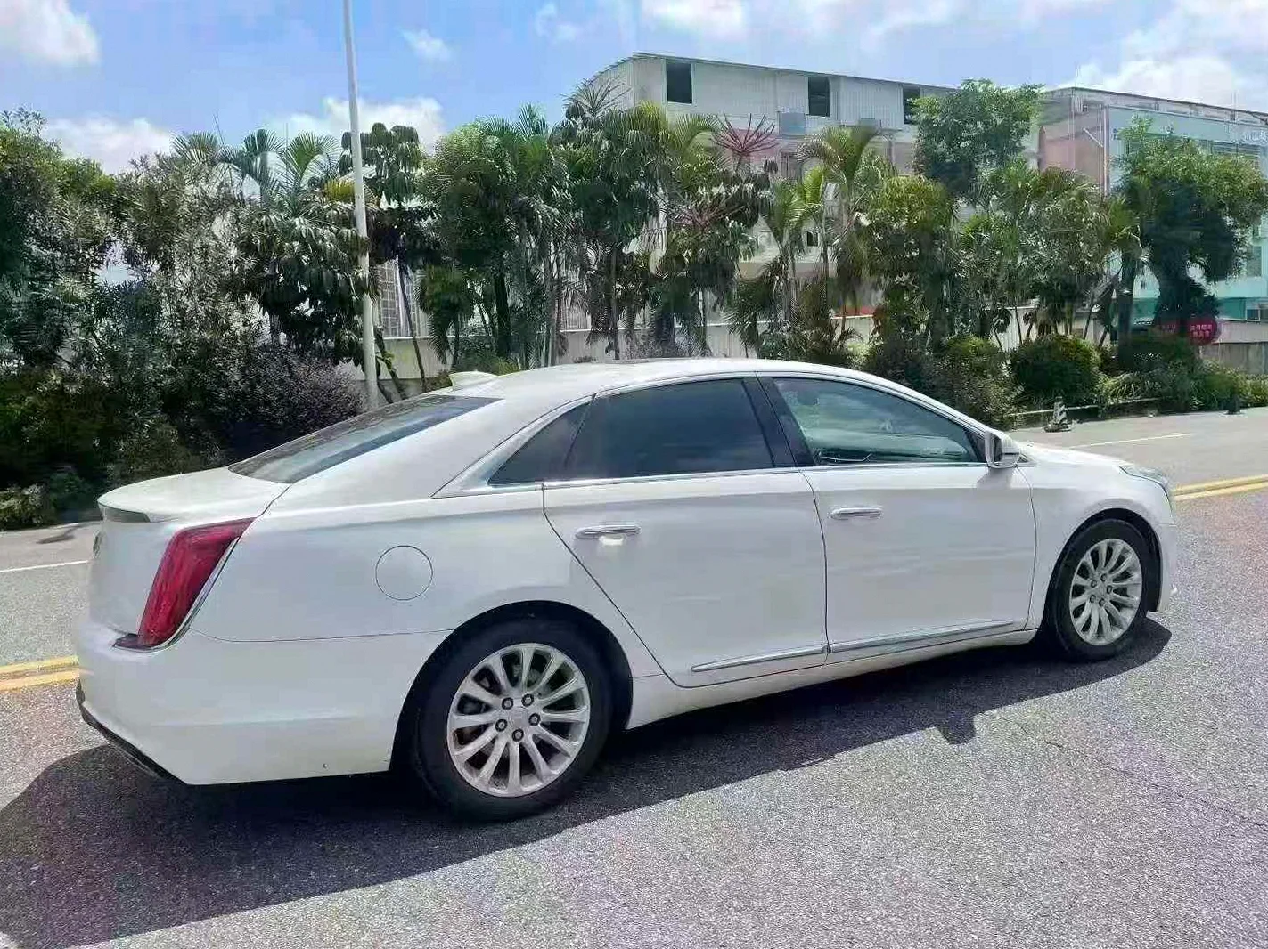 凯迪拉克XTS 驾驶室