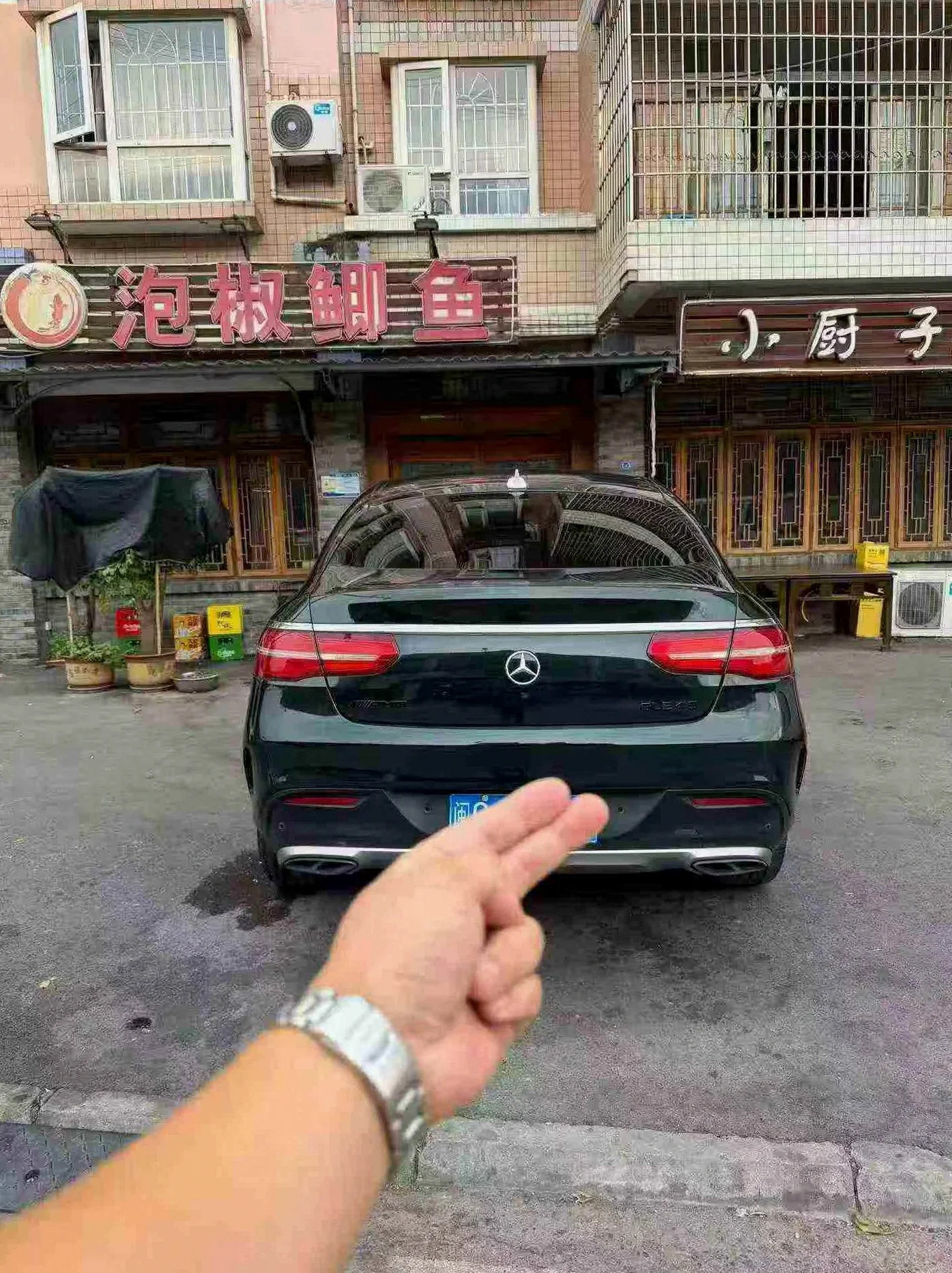 奔驰GLE 内饰后排