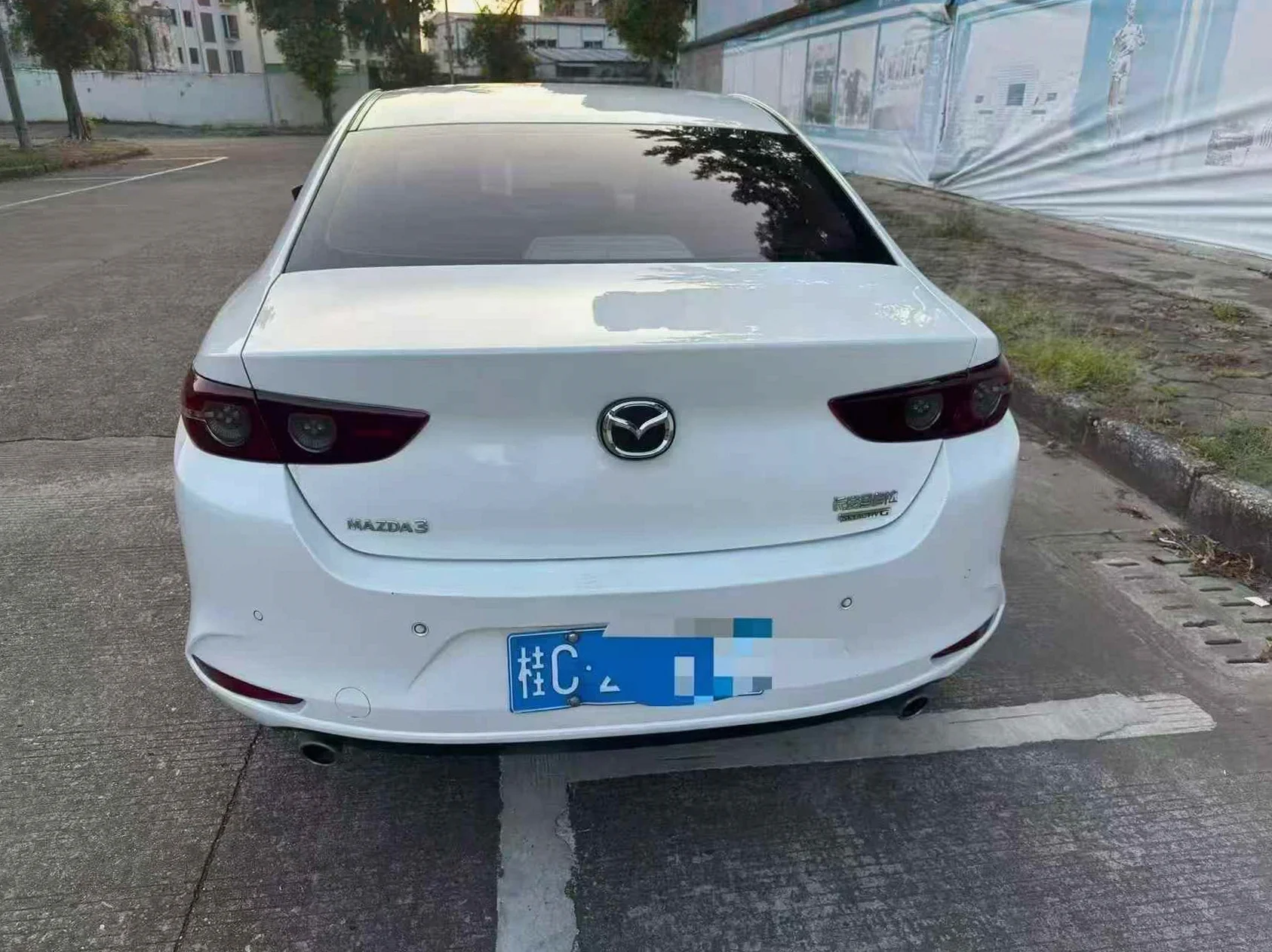 马自达昂克赛拉 后面外观二