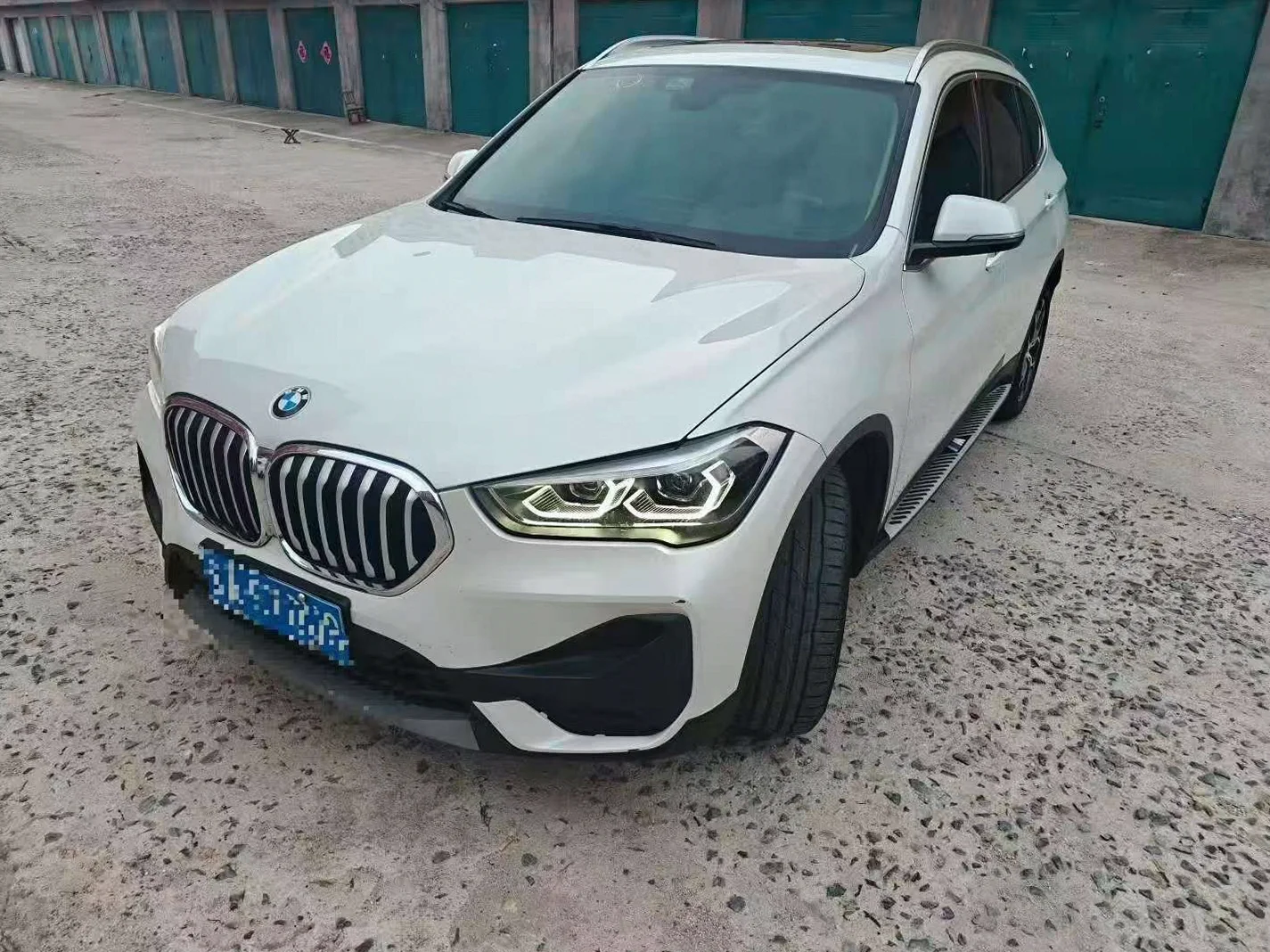 21年宝马X1 2.0T运动豪华