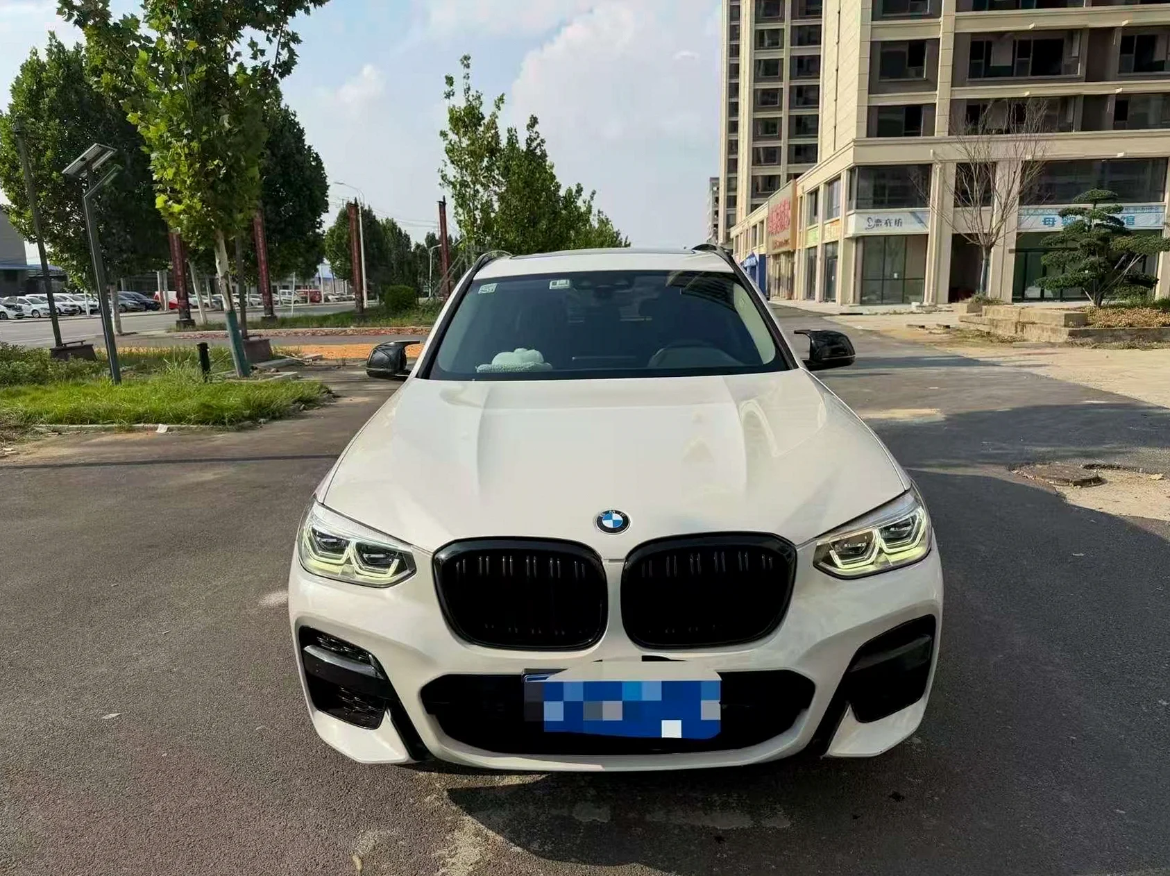 宝马X3 正面外观二