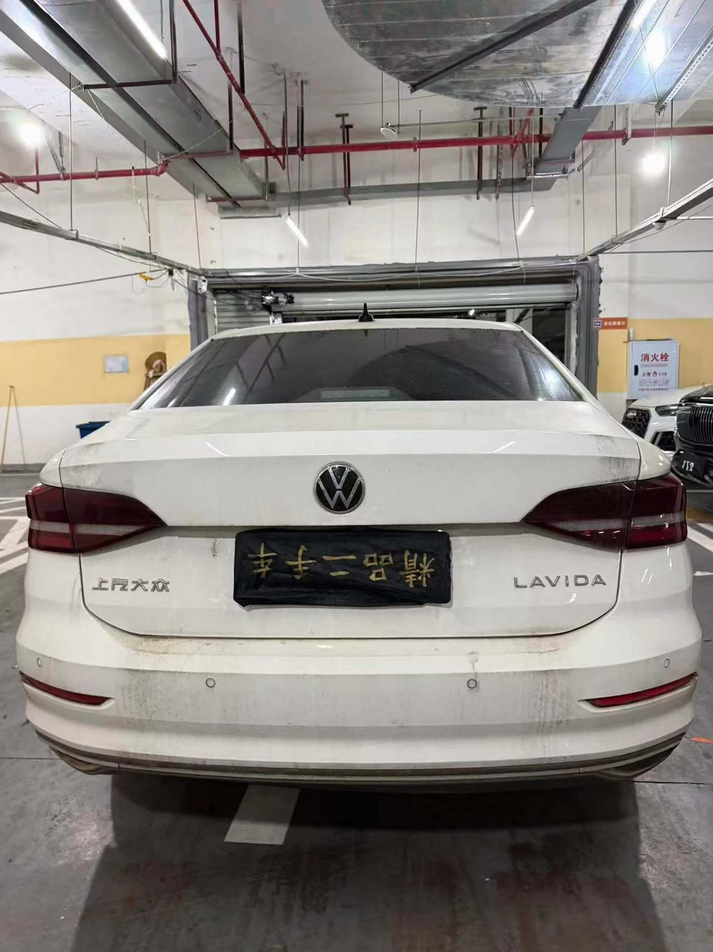 大众朗逸 后面外观一