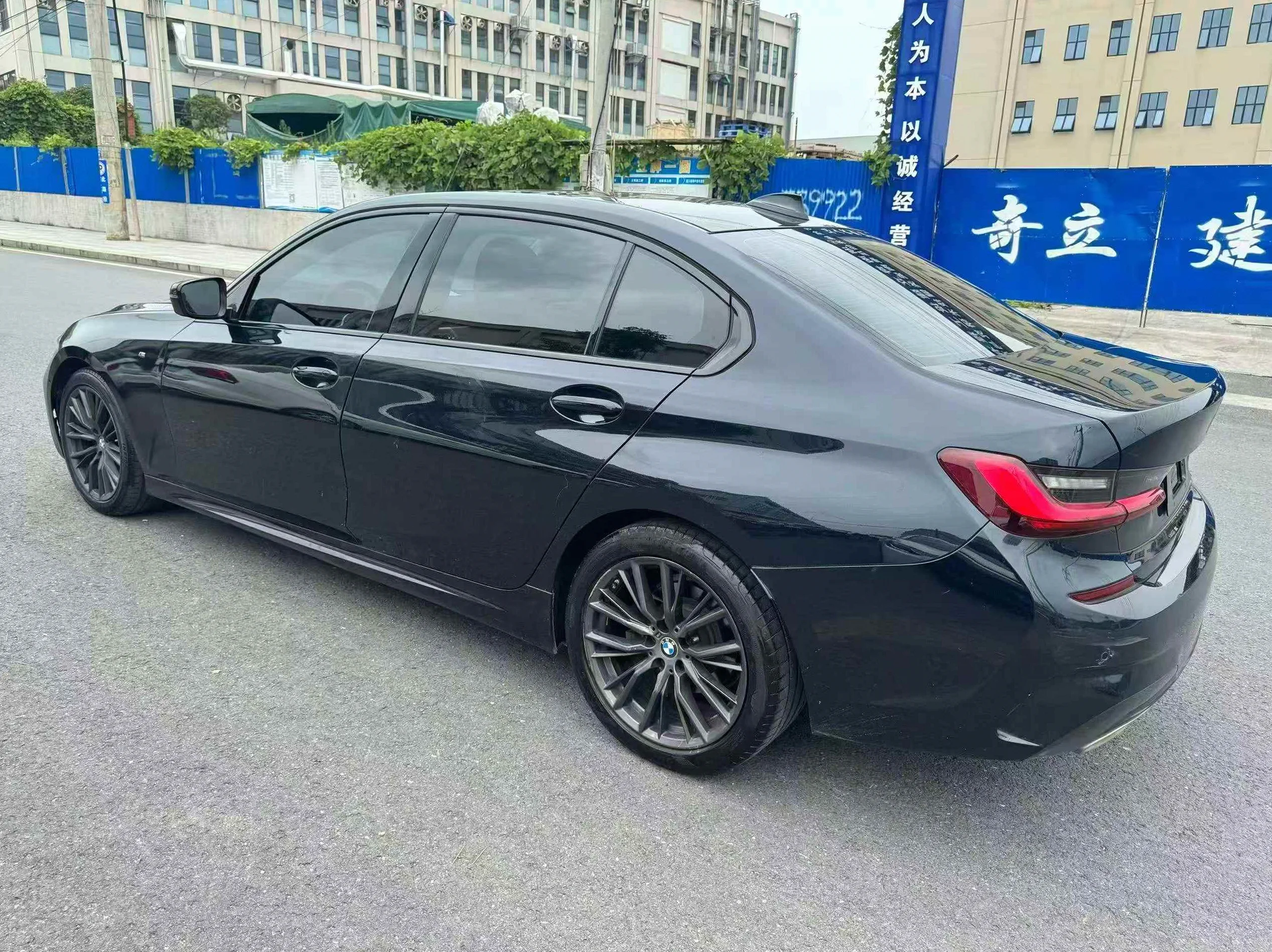 宝马3系 内饰前排