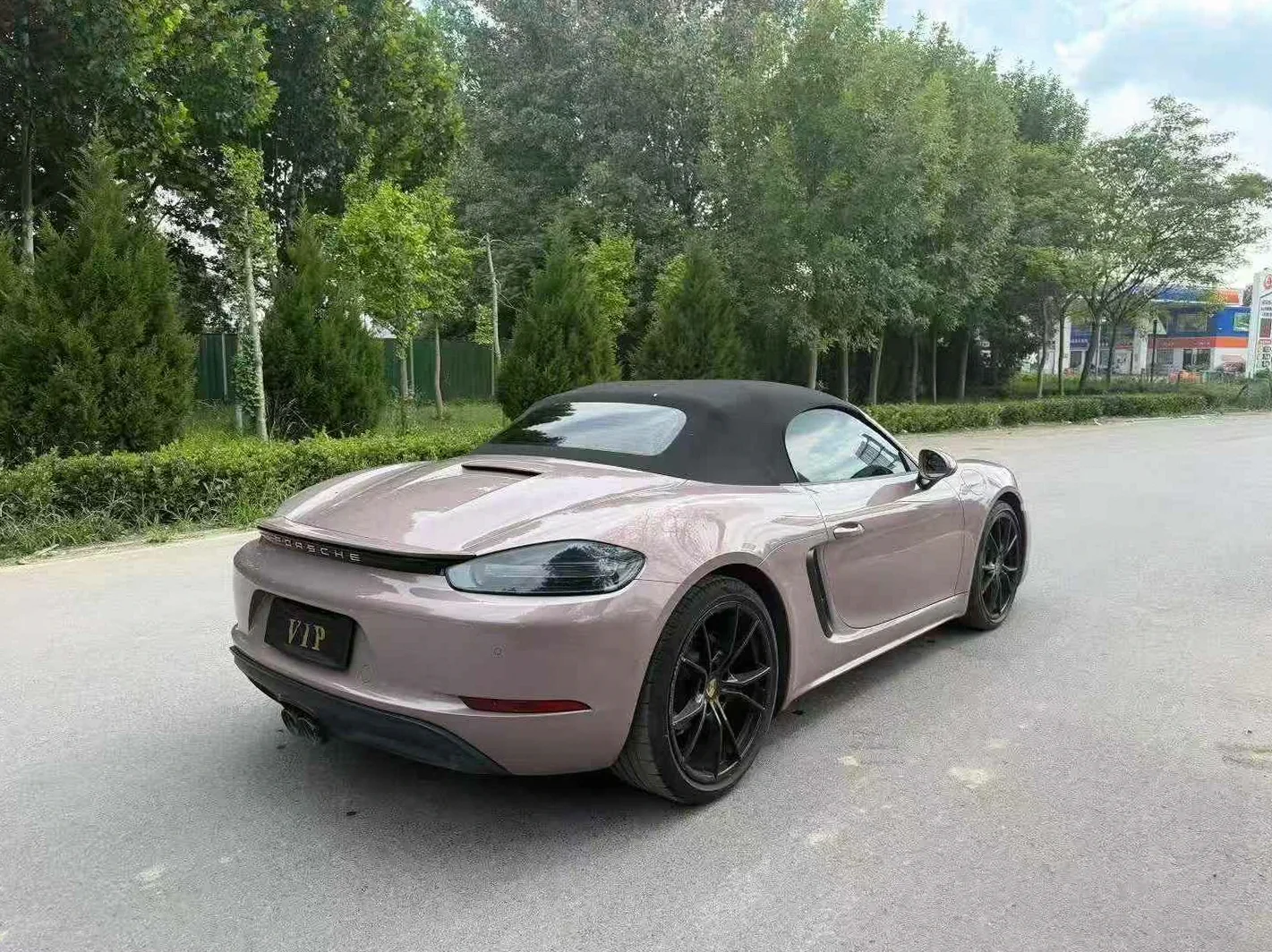 保时捷718 后面外观三