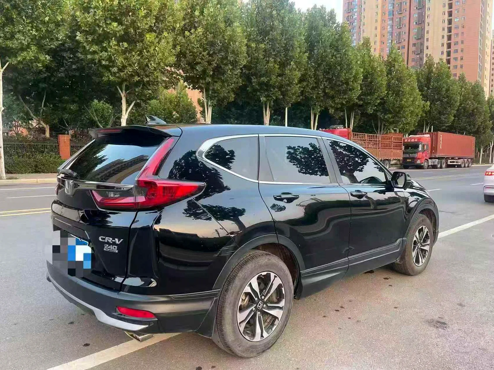 本田CRV 后面外观三
