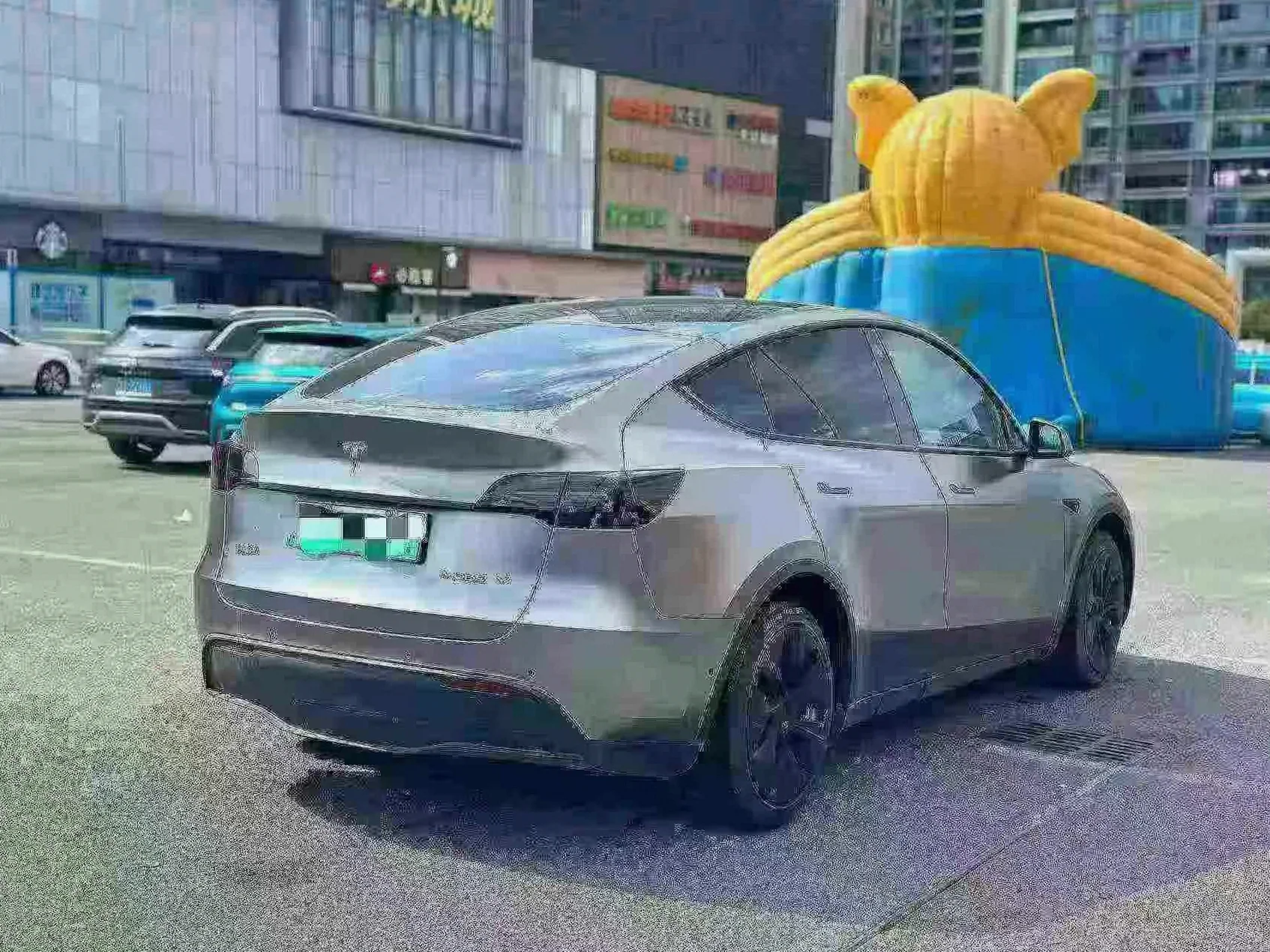 特斯拉MODEL 后面外观二