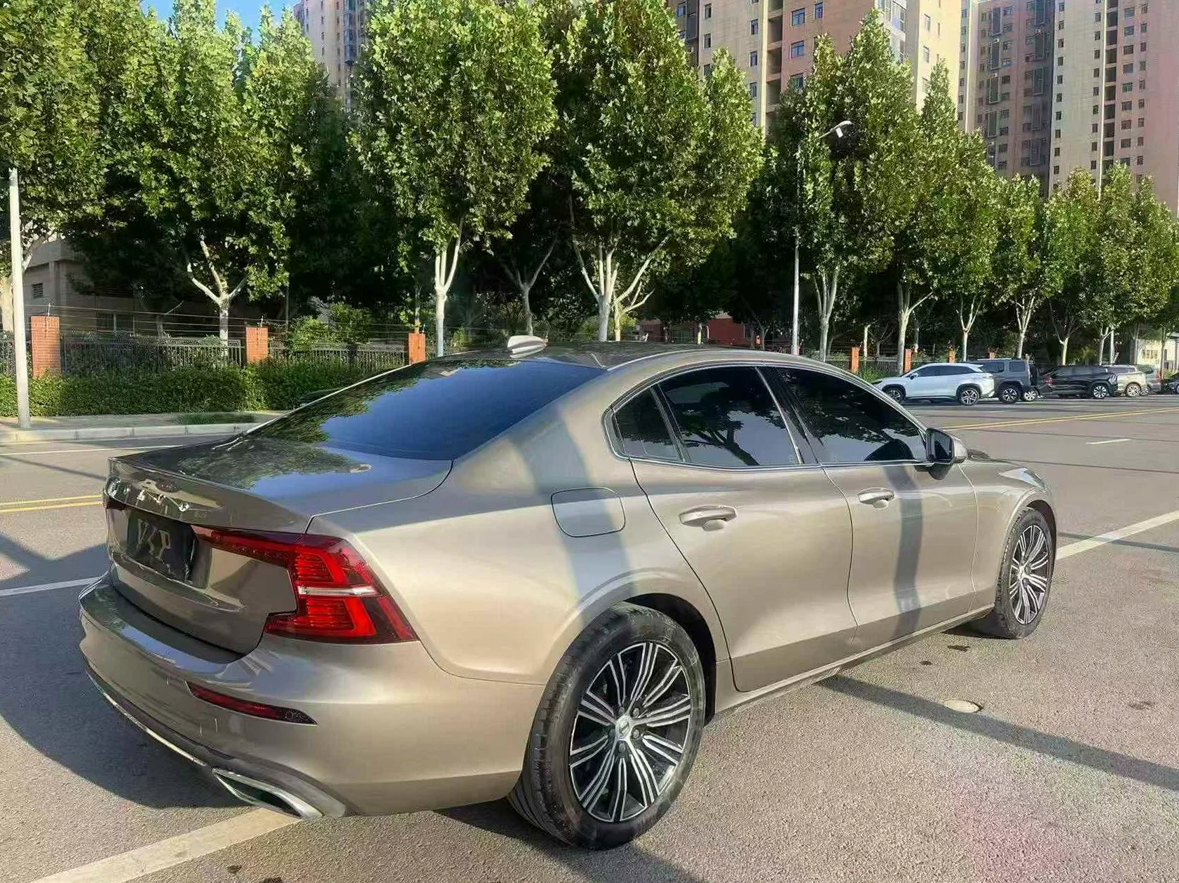 沃尔沃S60 后面外观三