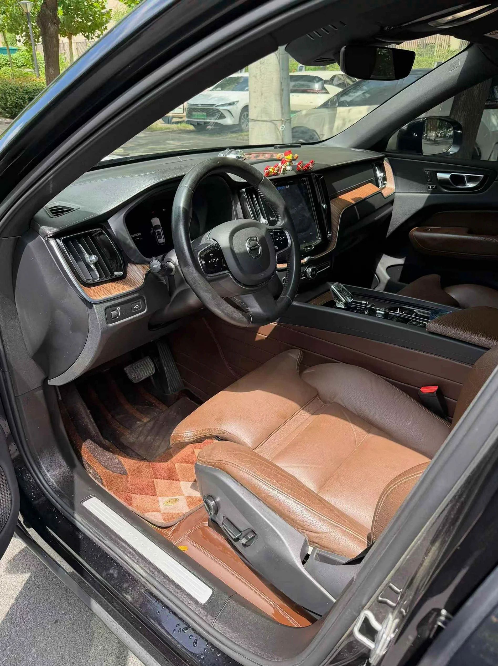沃尔沃XC60 驾驶室