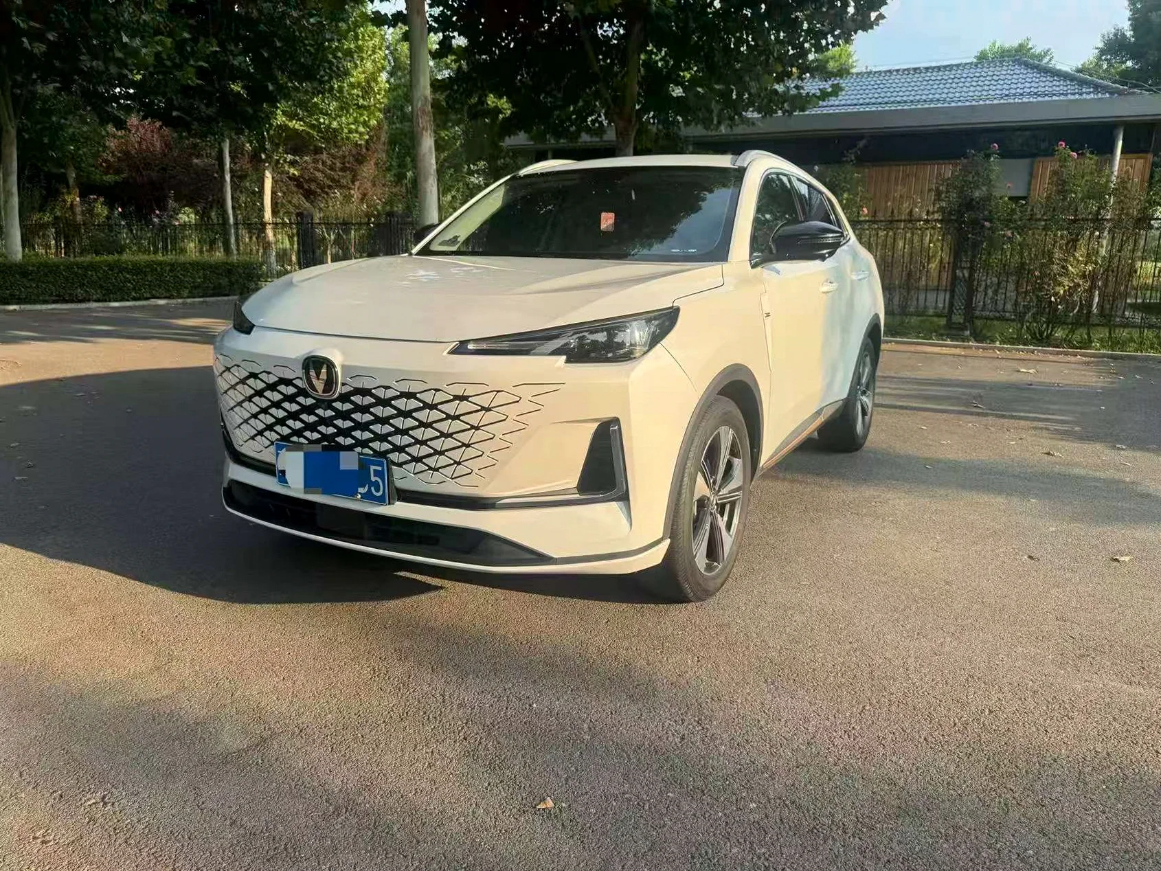长安汽车CS55 正面外观三