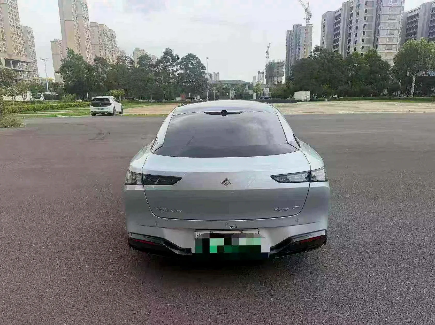 昊铂GT 内饰后排