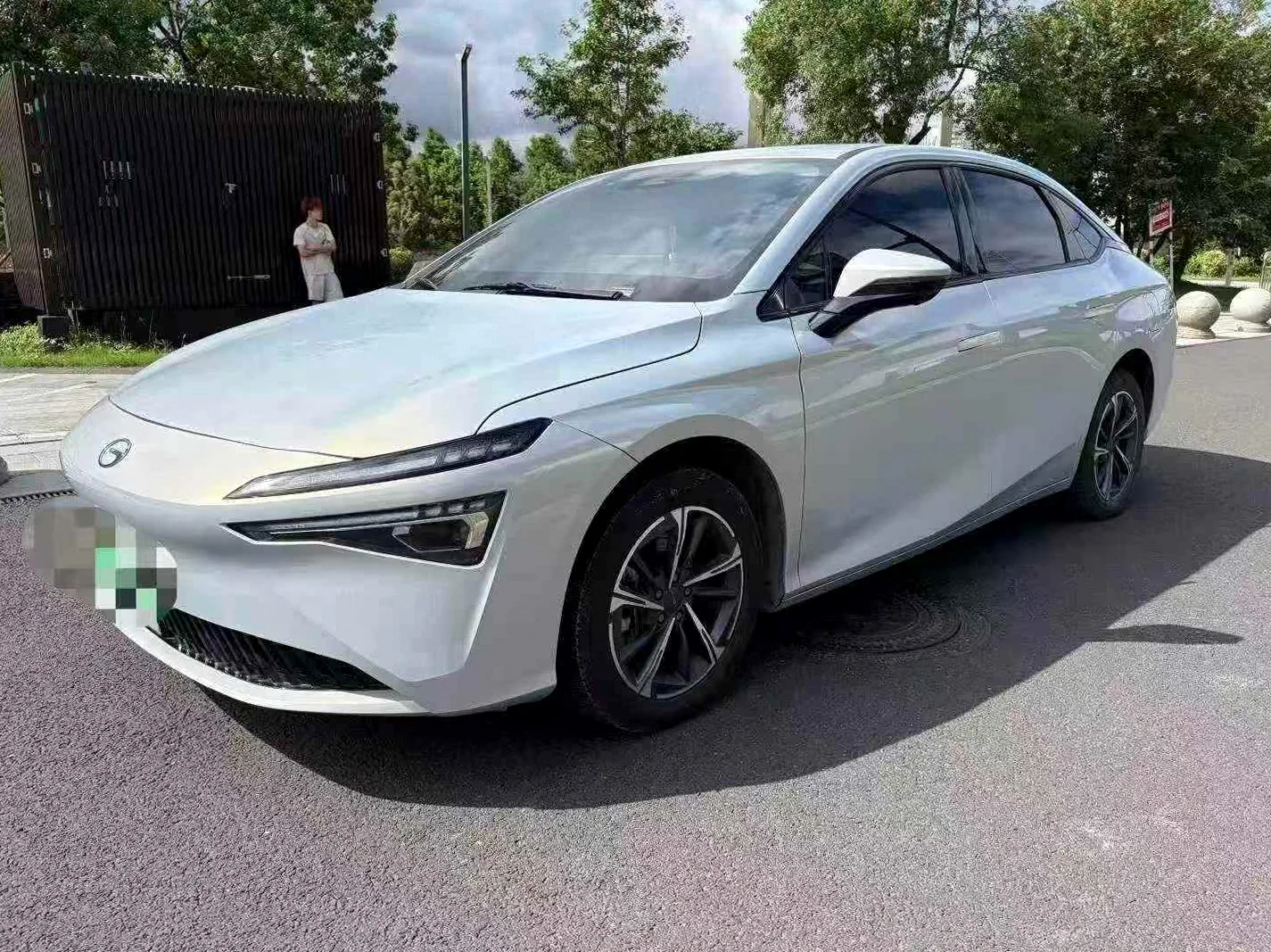 埃安Aion S MAX 正面外观二