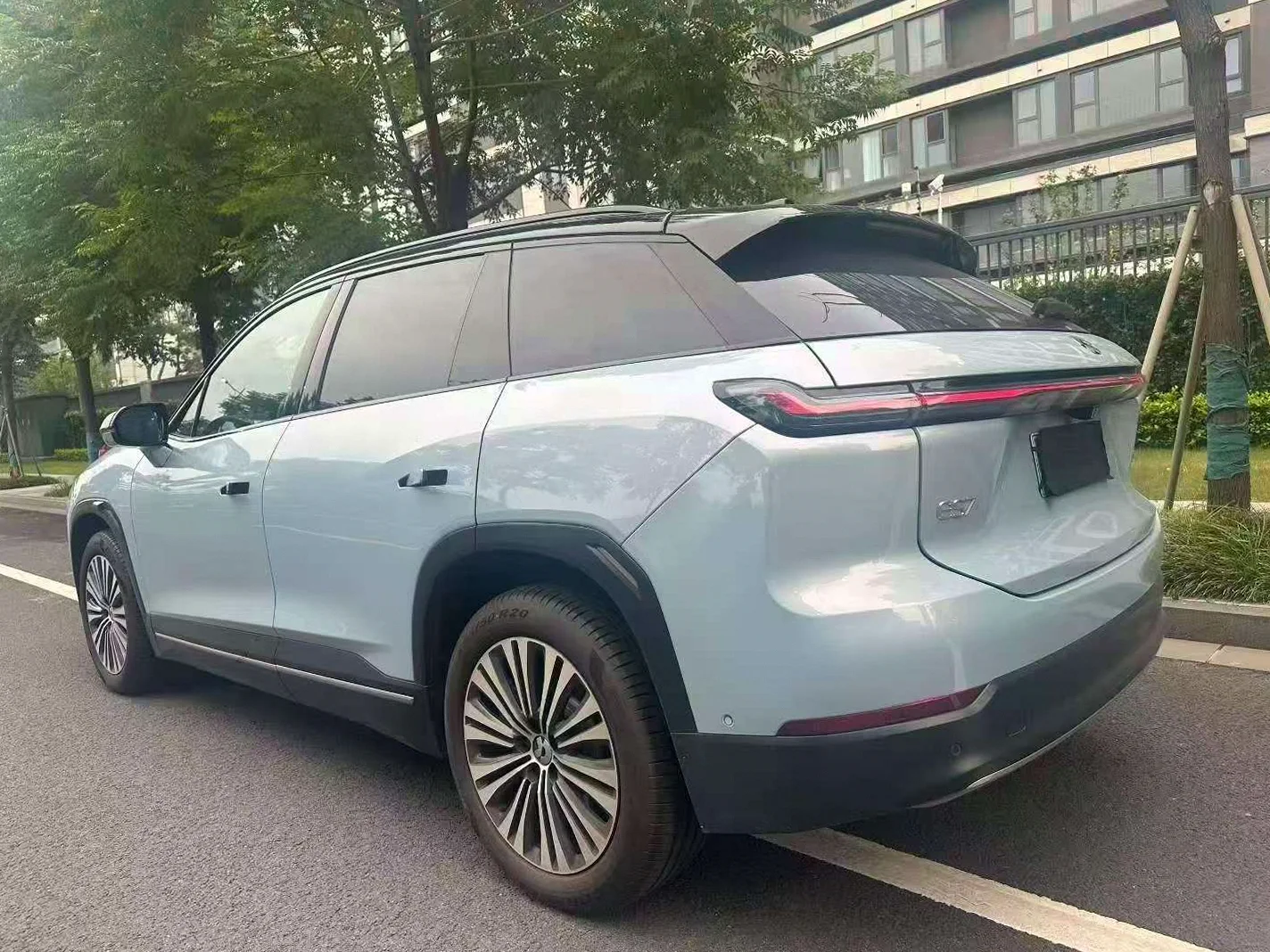 蔚来ES7 驾驶室