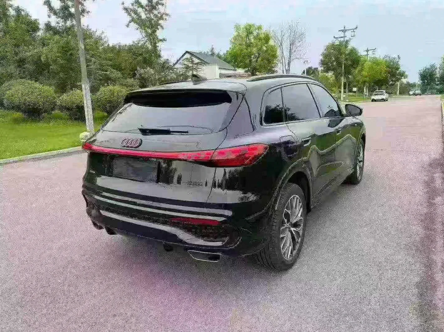 奥迪Q5 后面外观二