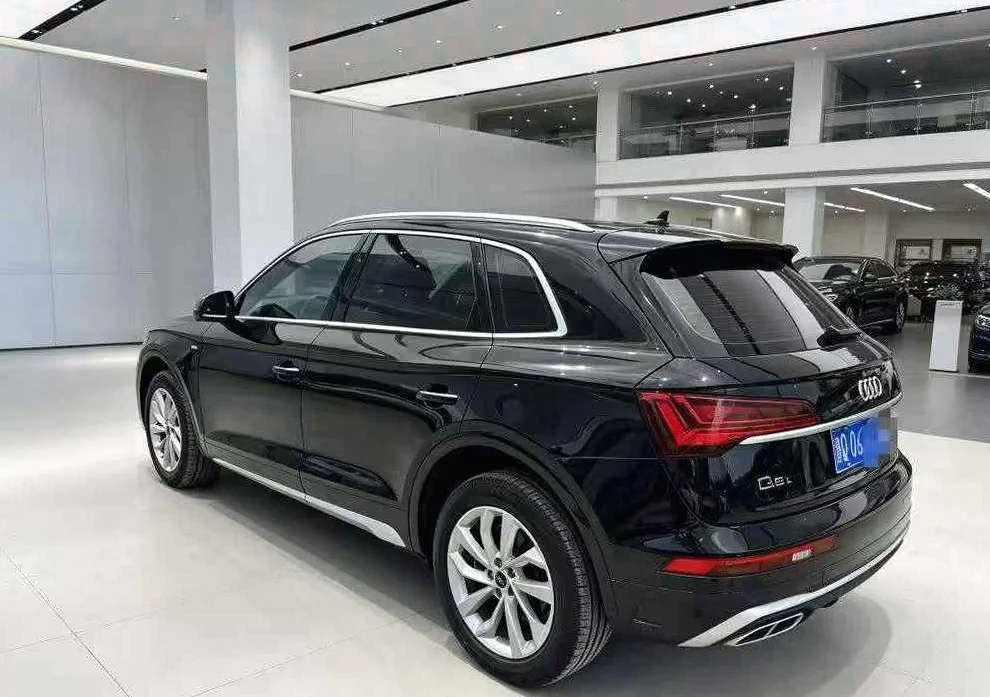 奥迪Q5 后面外观二