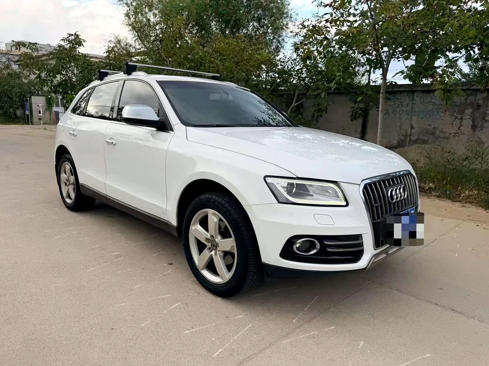奥迪Q5 正面外观三