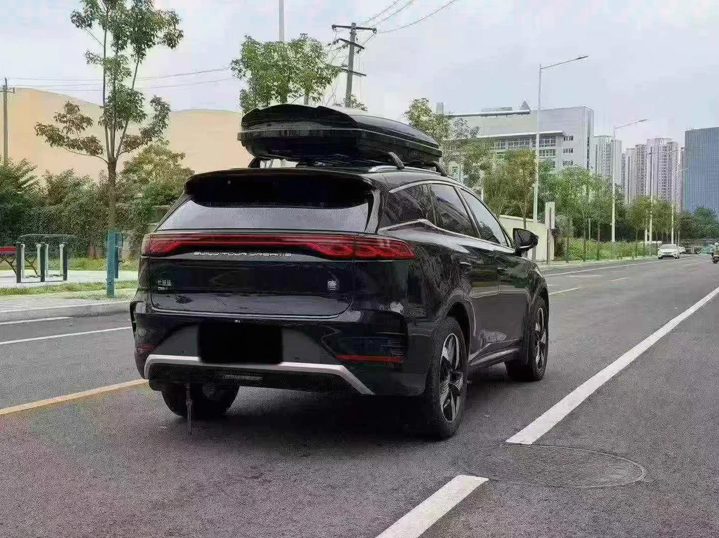 比亚迪唐 驾驶室