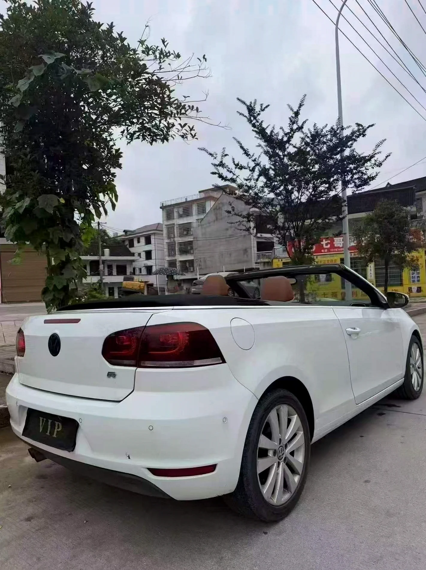 大众高尔夫 内饰后排