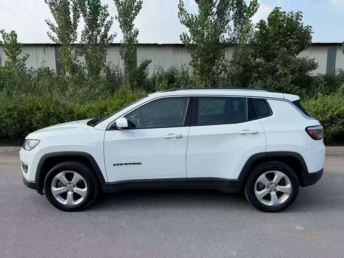 Jeep指南者 正面外观三