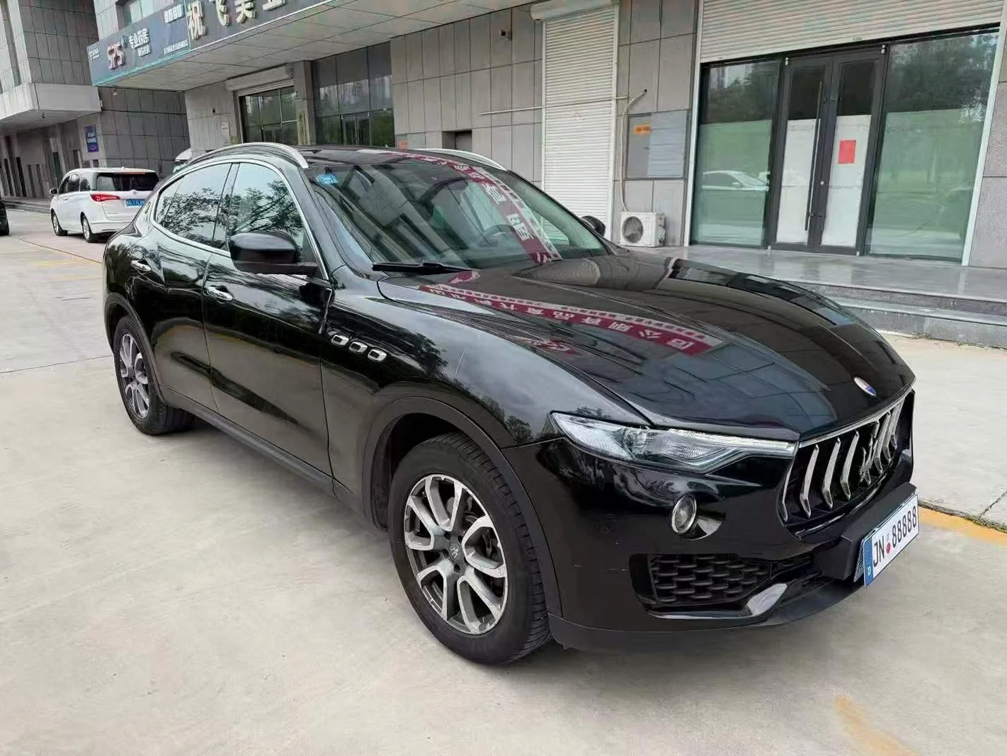 18年玛莎拉蒂Levante S 3.0T豪华