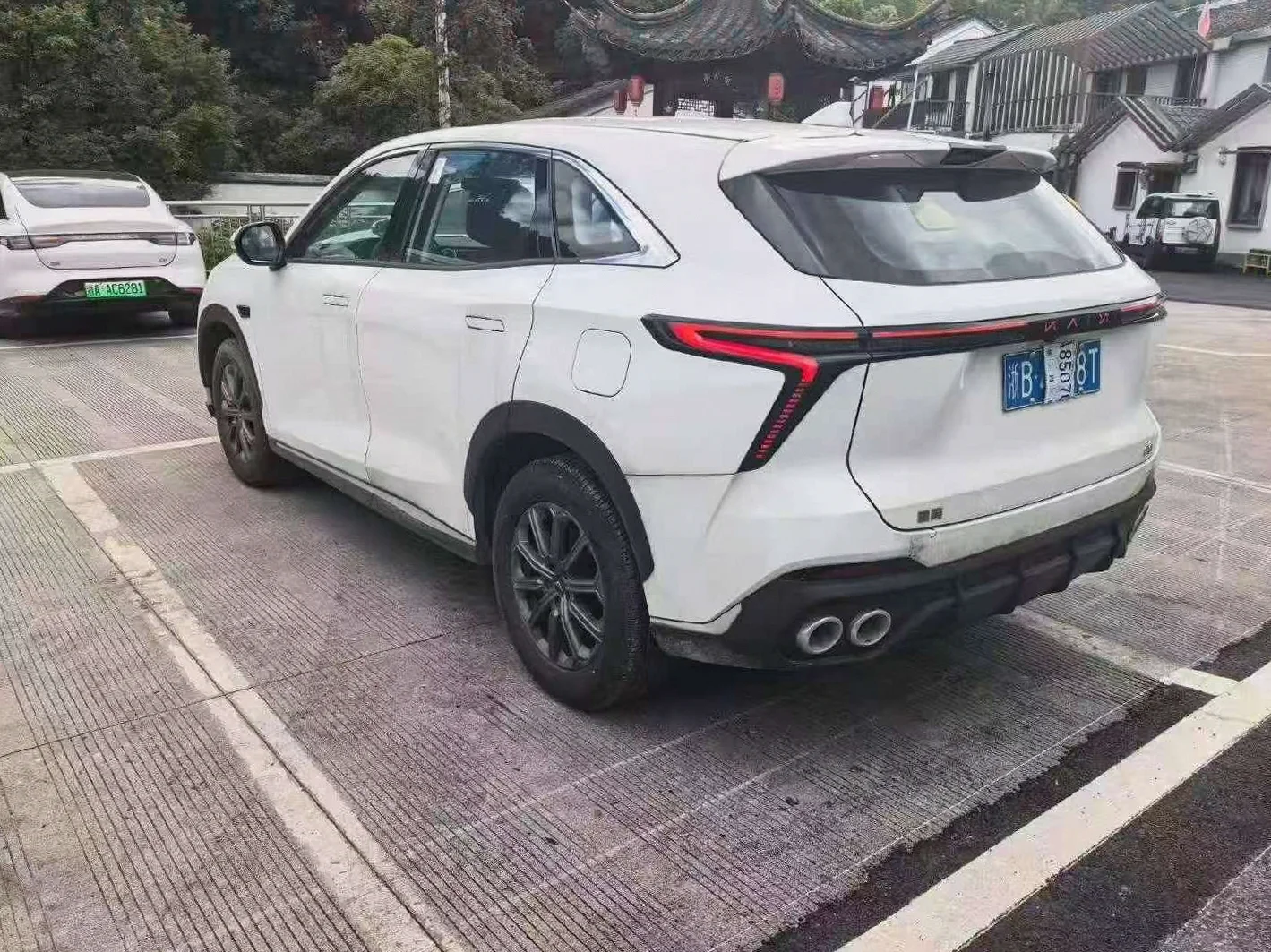 凯翼昆仑 后面外观二