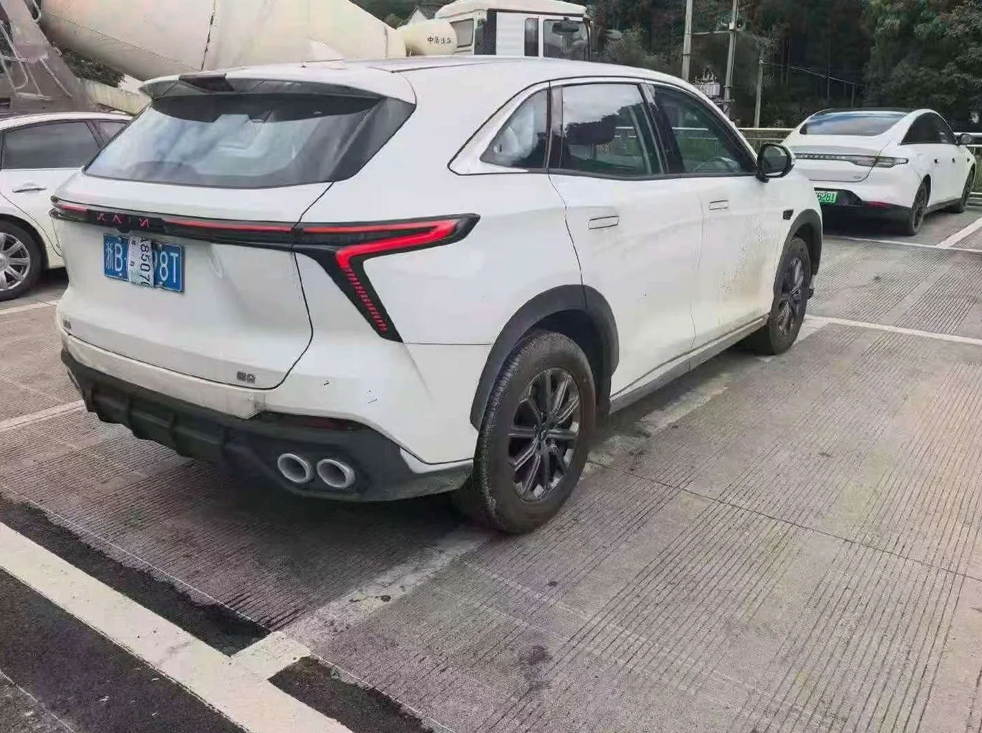 凯翼昆仑 后面外观三