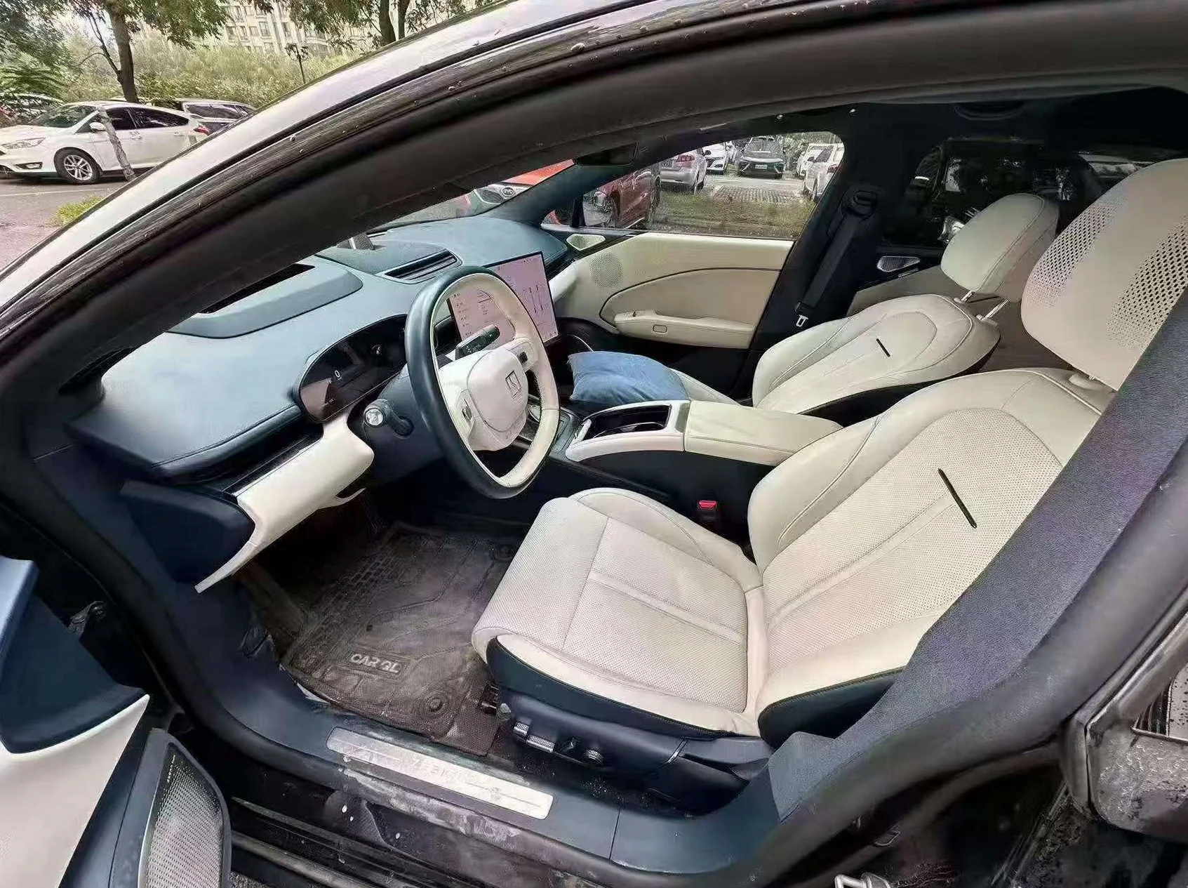 极氪汽车007GT 后面外观三