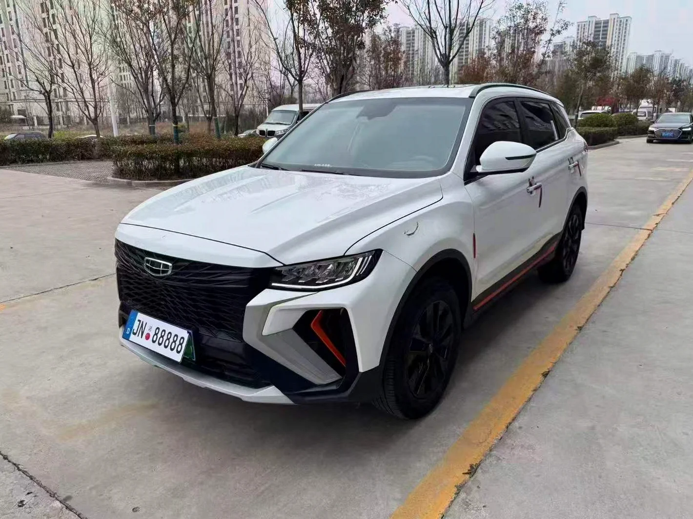 吉利博越 正面外观三