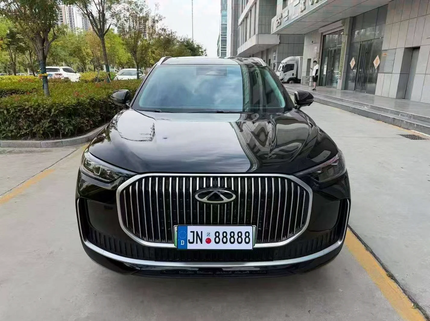 奇瑞瑞虎 正面外观二