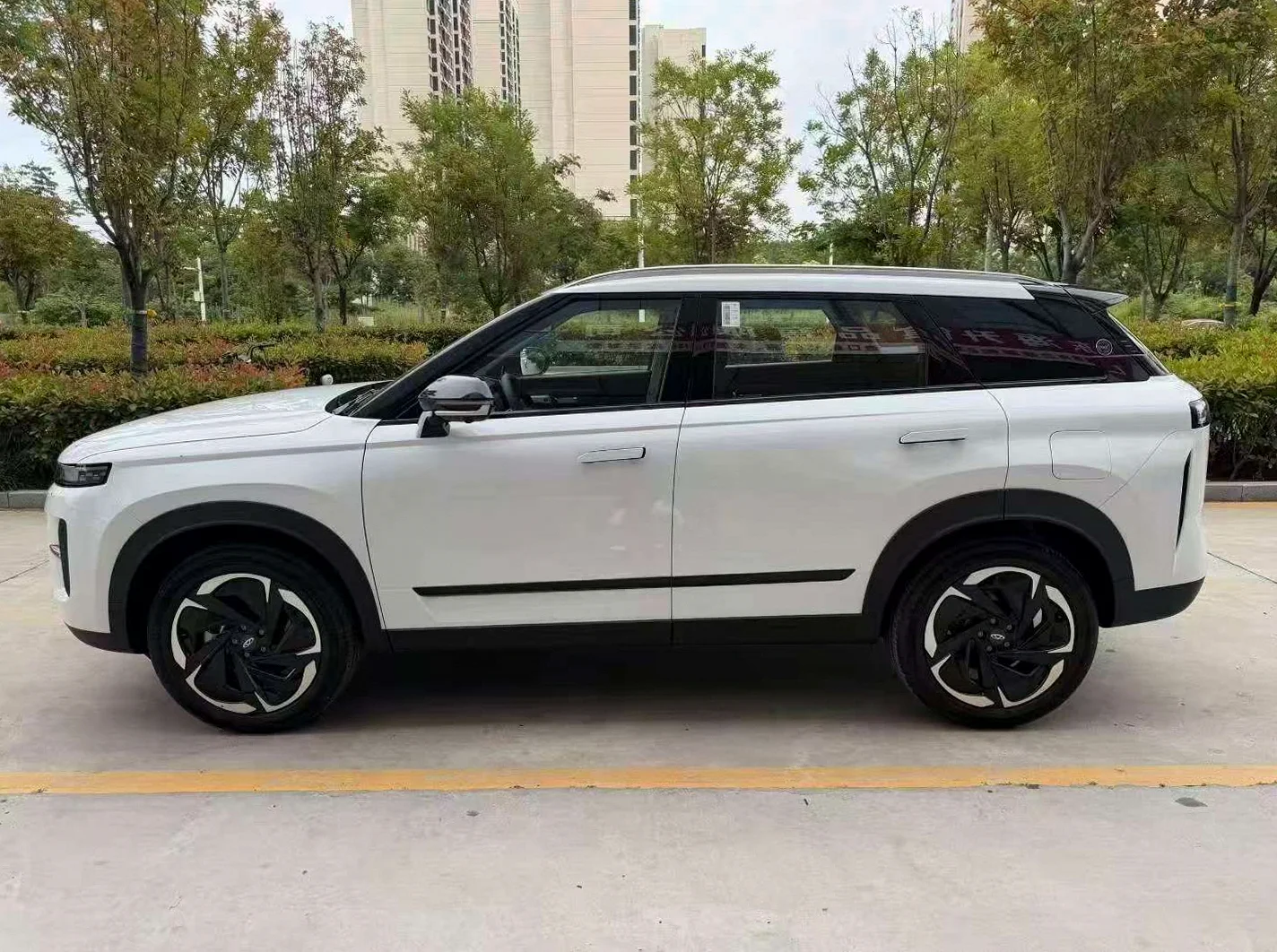 奇瑞瑞虎 后面外观三